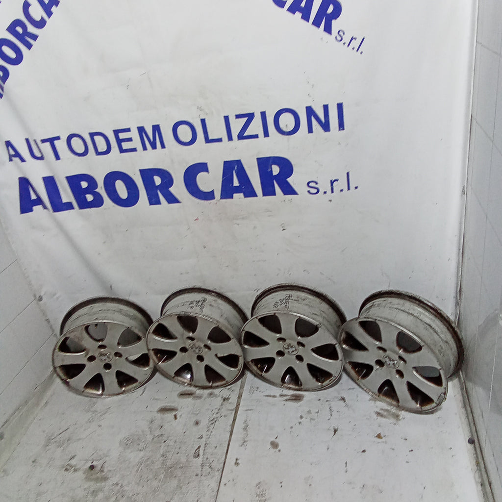 4 cerchi 4 fori 16 pollici peugeot 207