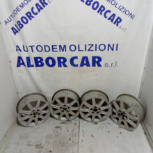 Carica l&#39;immagine nel visualizzatore di Gallery, 4 cerchi 5 fori 16 pollici fiat croma anno 2008
