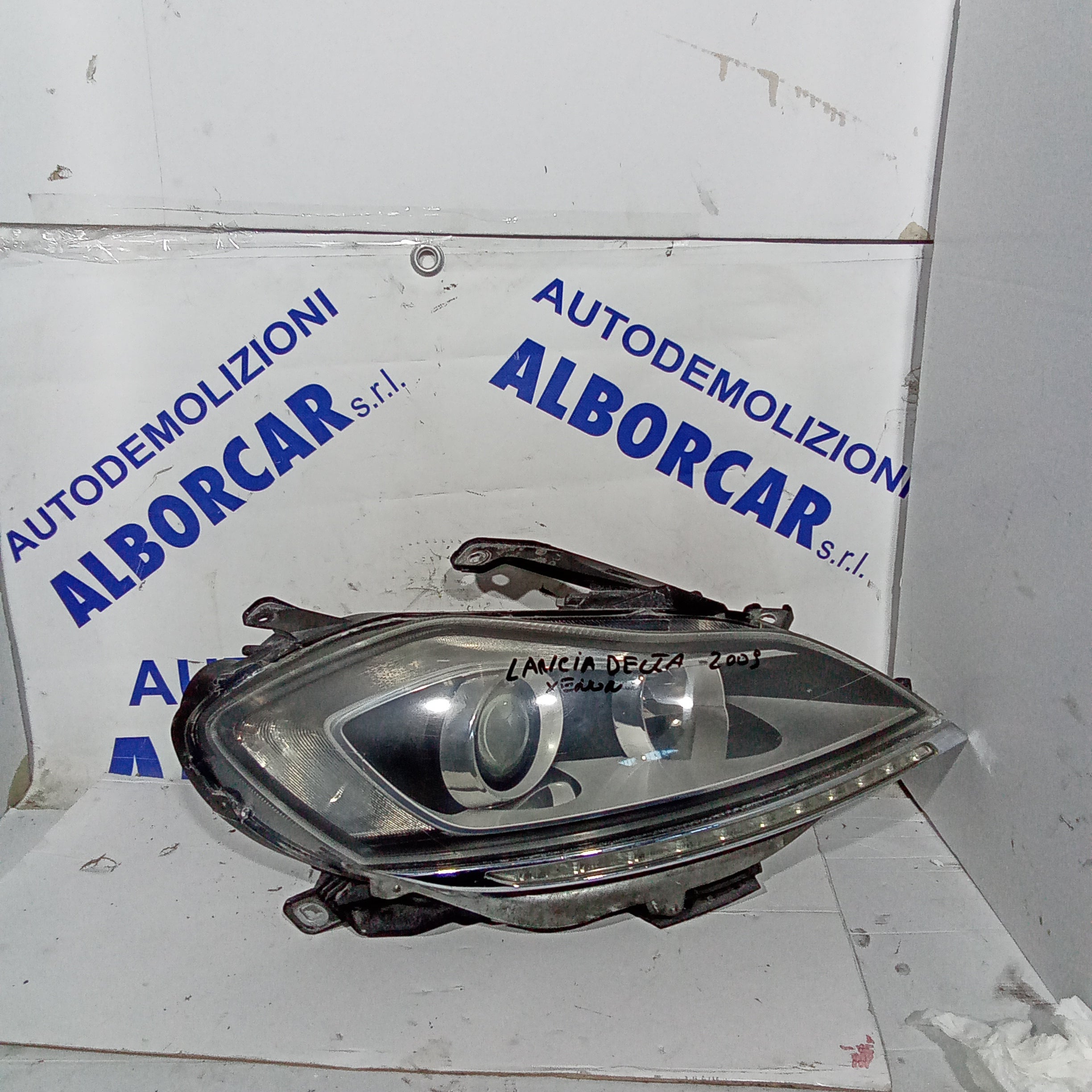Right xenon headlight unit Lancia Delta year 2009