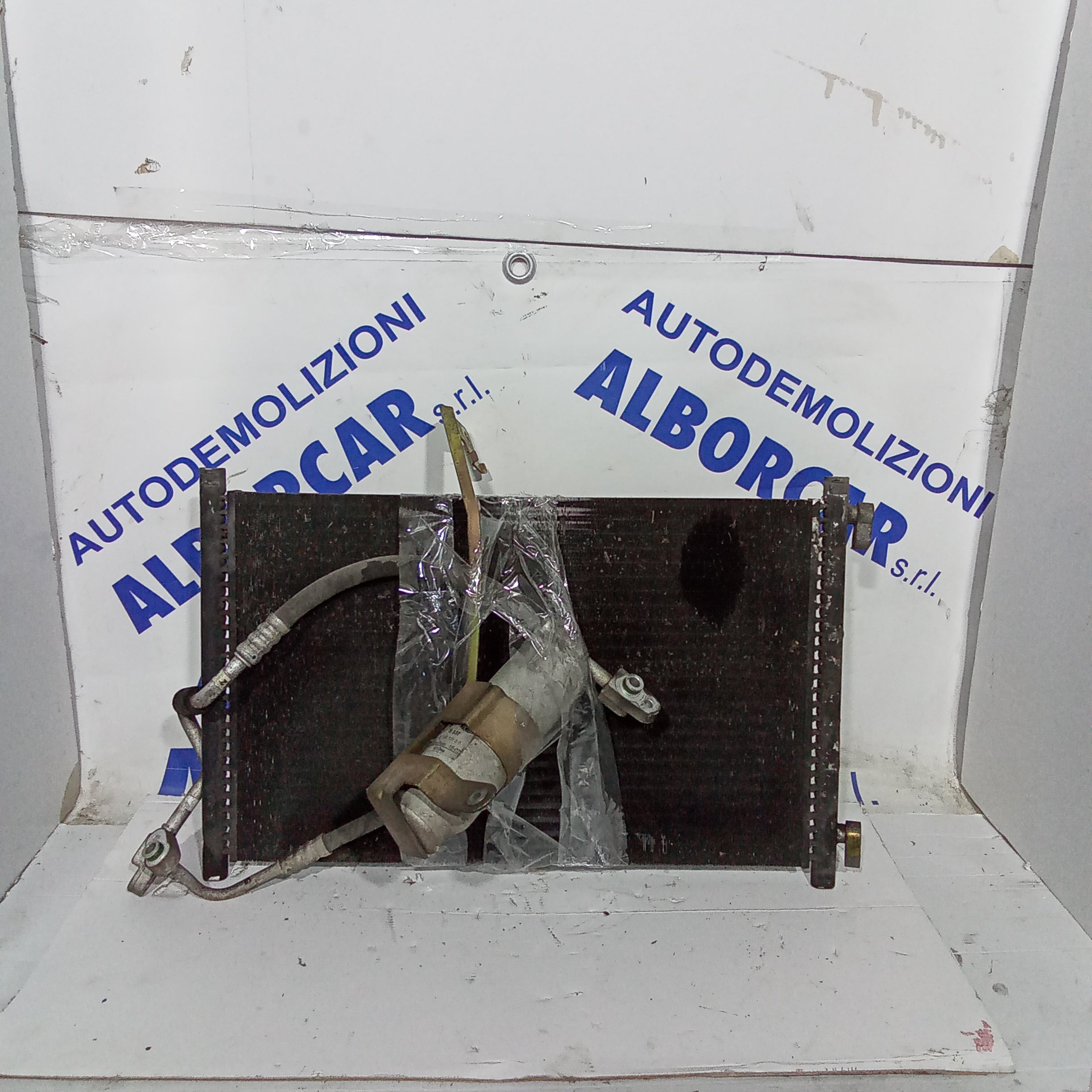 Radiatore aria condizionata completo fiat punto 1.9jtd anno 1999/2012
