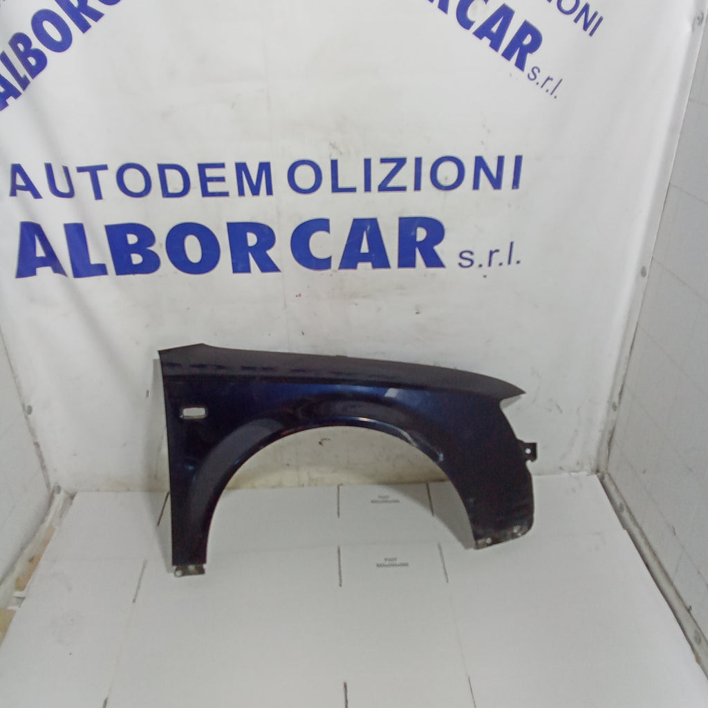 Parafango fianchetto anteriore destro audi A4 anno 2006