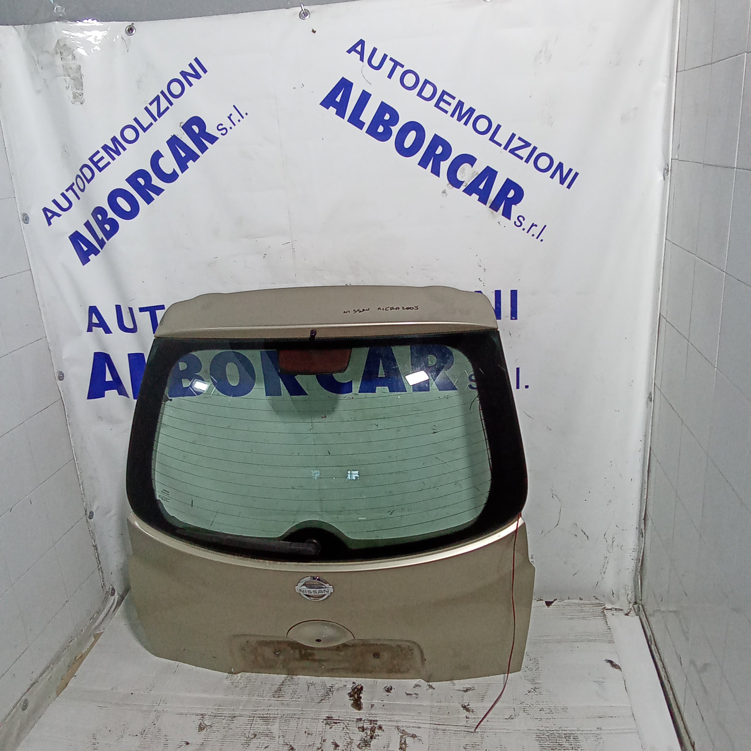Cofano baule posteriore nissan micra anno 2005