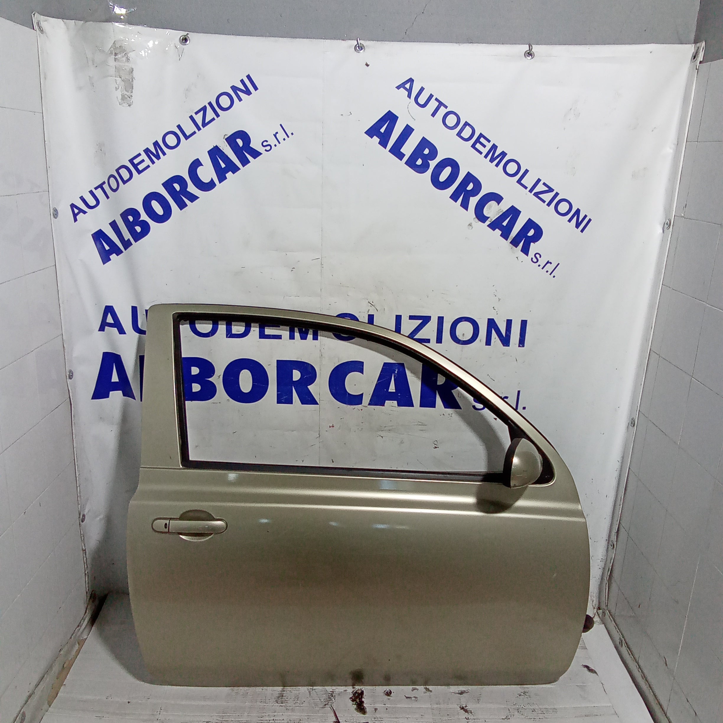 Sportello anteriore destro nissan micra 3 porte anno 2005