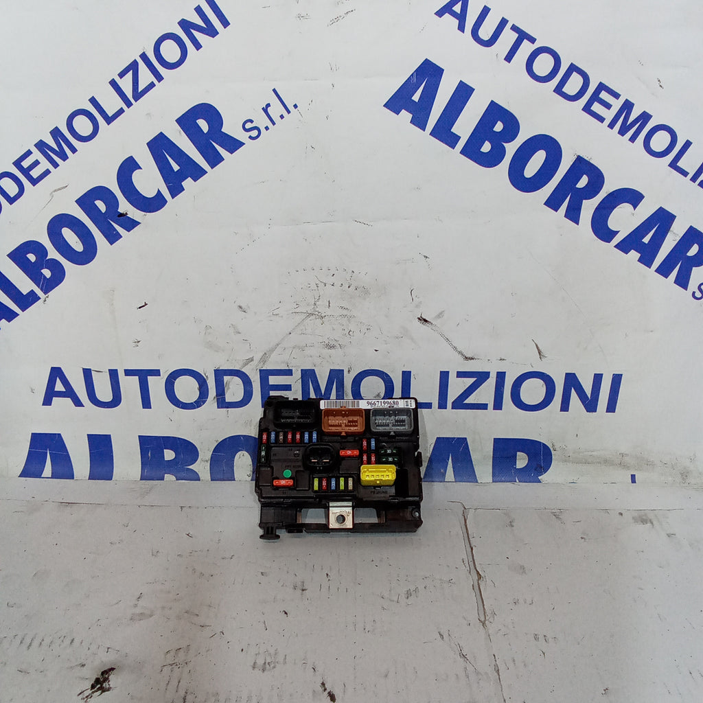 Centralina body computer citroen C3 1.6hdi anno 2013