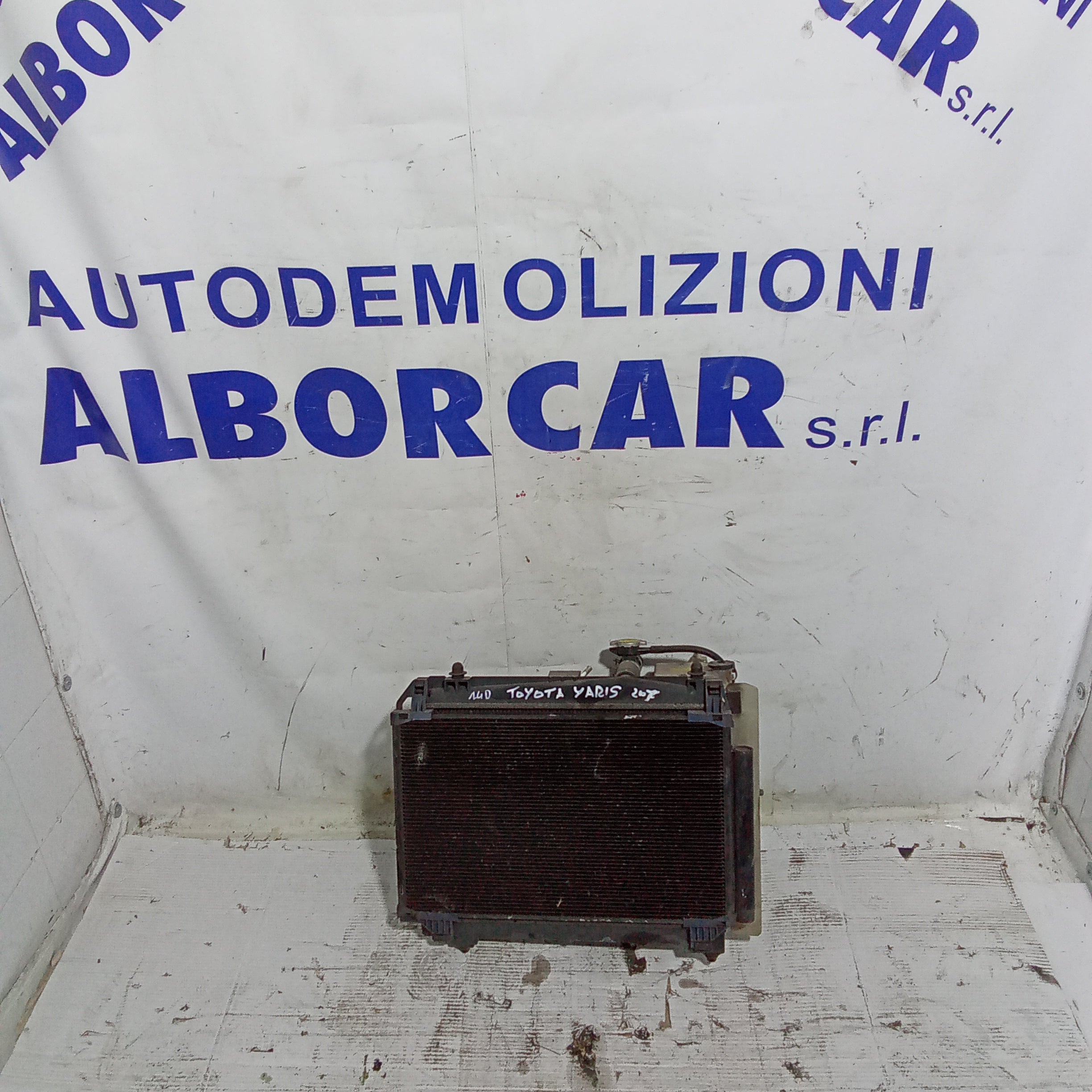 Radiatore raffreddamento acqua toyota yaris 1.4 cdi anno 2007