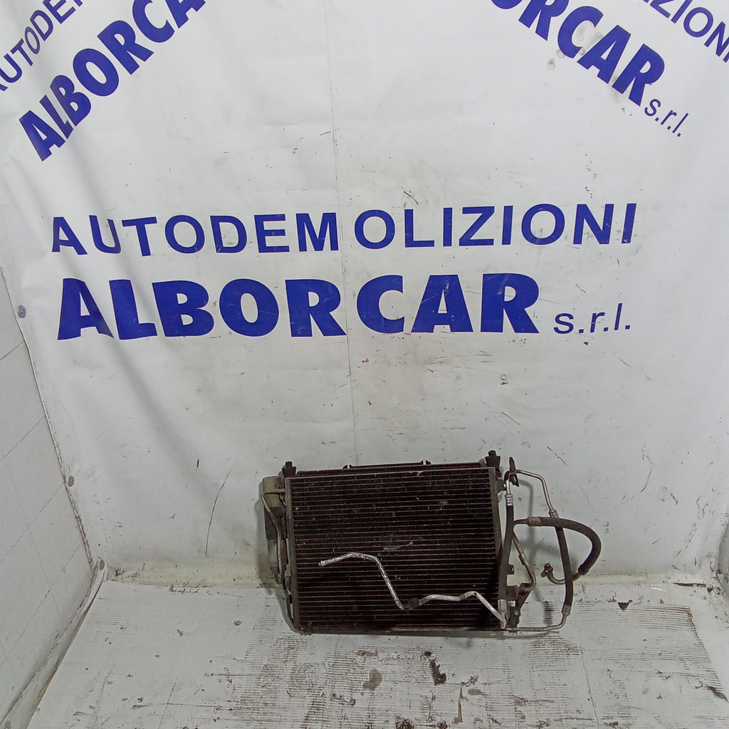 Radiador de agua/climatizador Renault Clio 1.2 gasolina año 2005