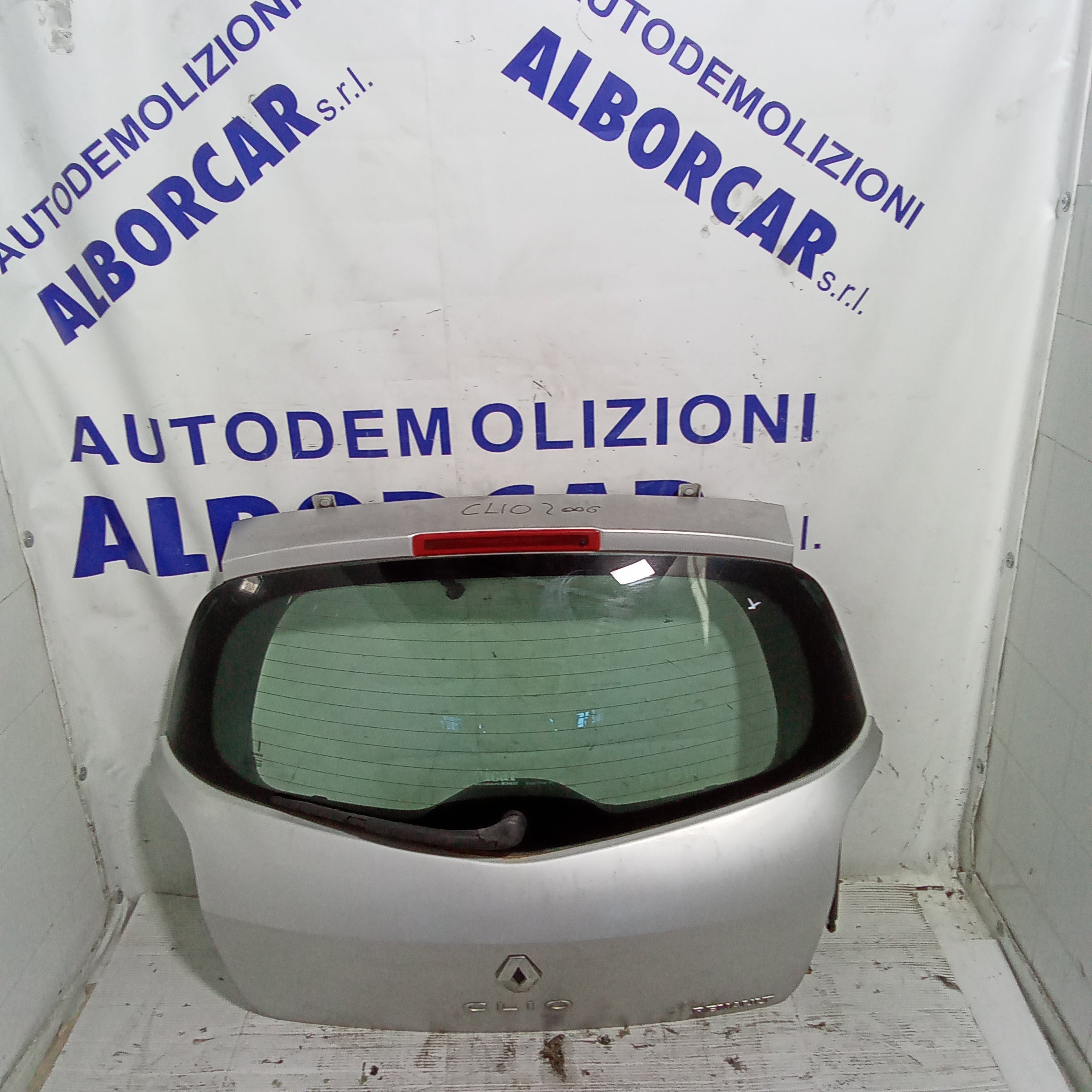 Cofano baule pisteriore renault clio anno 2006