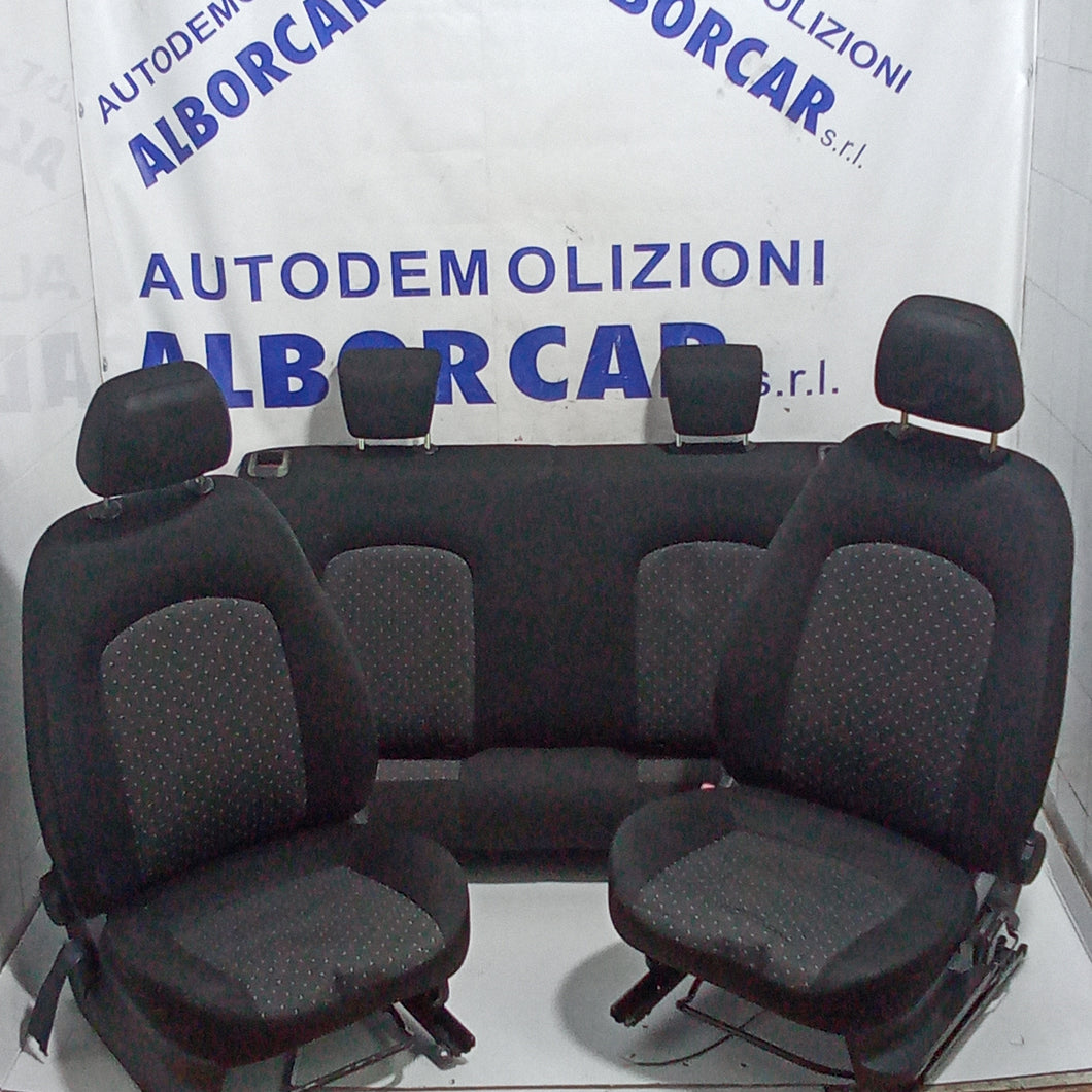 Tappezzeria completa fiat grande punto 5 porte anno 2006