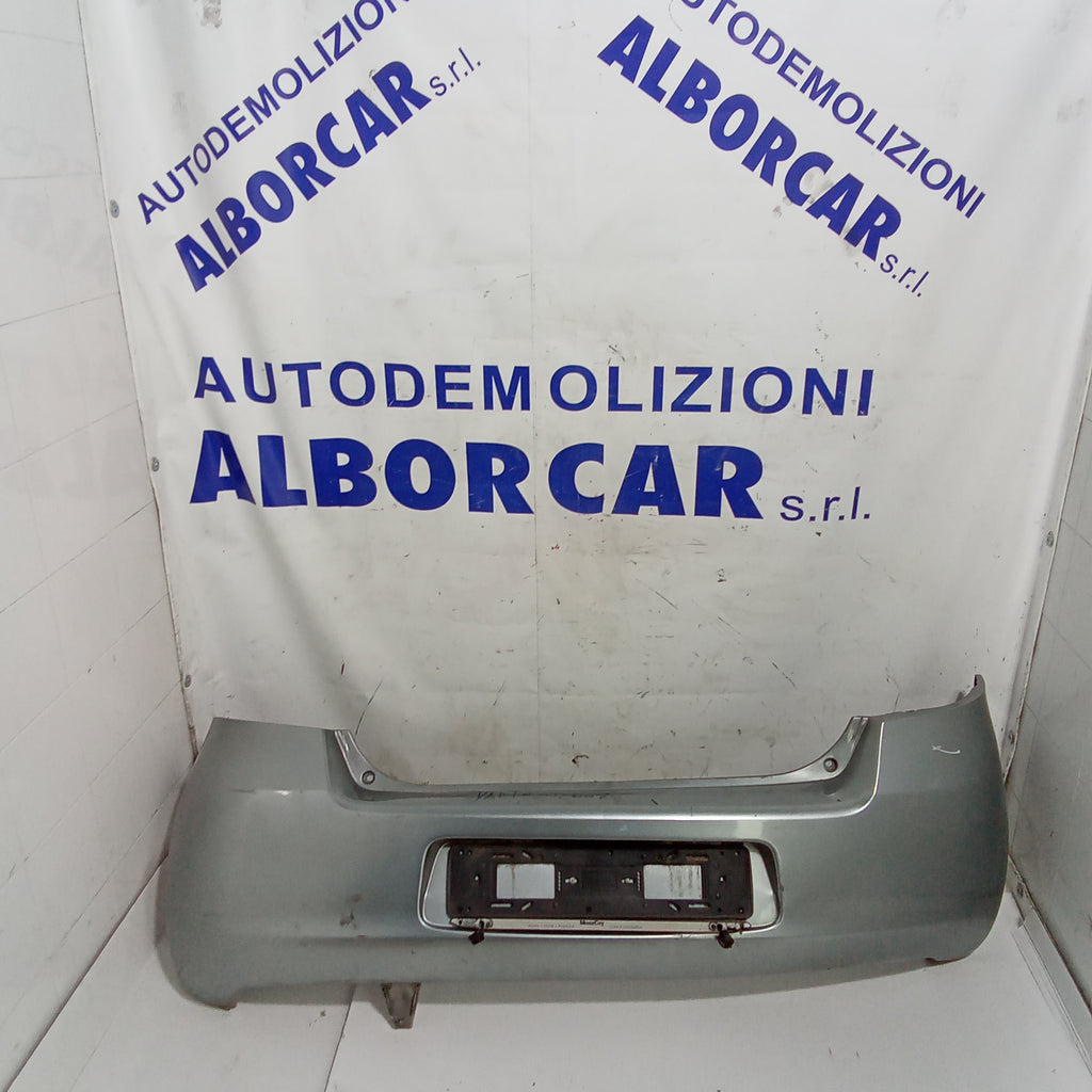 Parachoques trasero Toyota Yaris año 2007