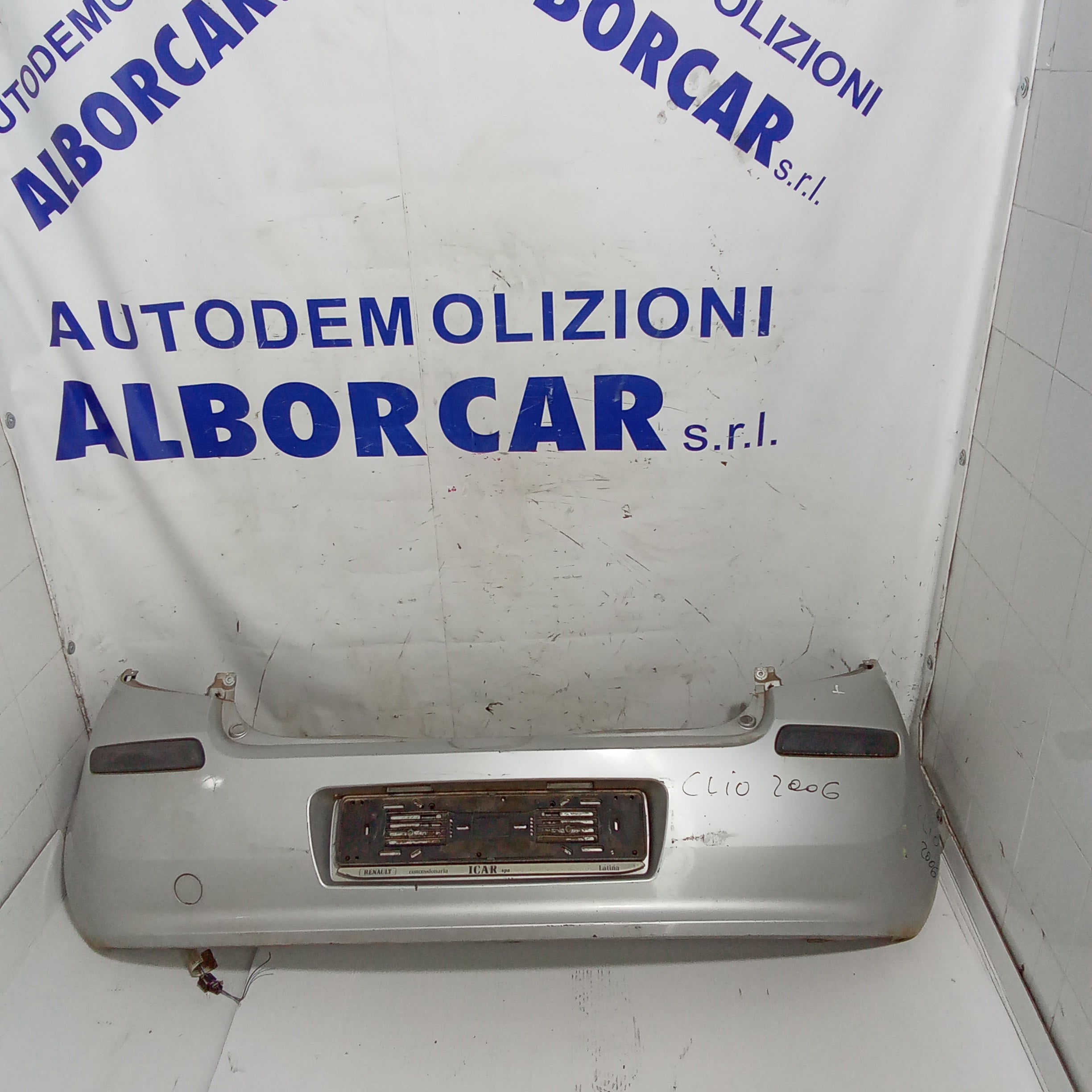 Paraurti posteriore renault clio anno 2006