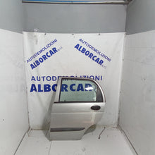 Carica l&#39;immagine nel visualizzatore di Gallery, Sportello posteriore sinistro daewoo matiz anno 2003
