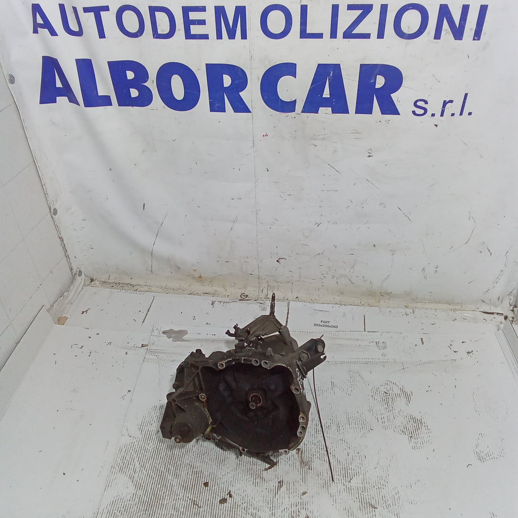 Cambio renault clio 1.2 benzina anno 2002