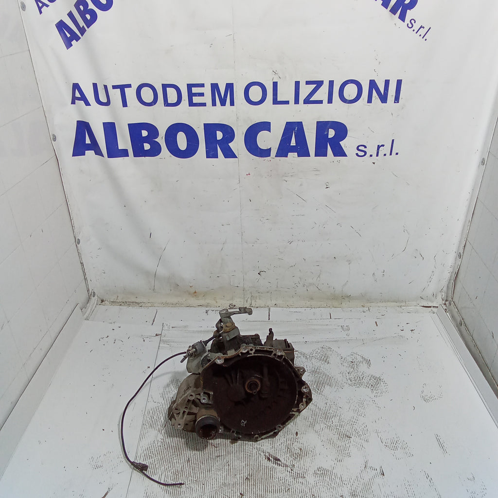 Cambio opel agila 1.2 gasolina año 2005 código 55355489