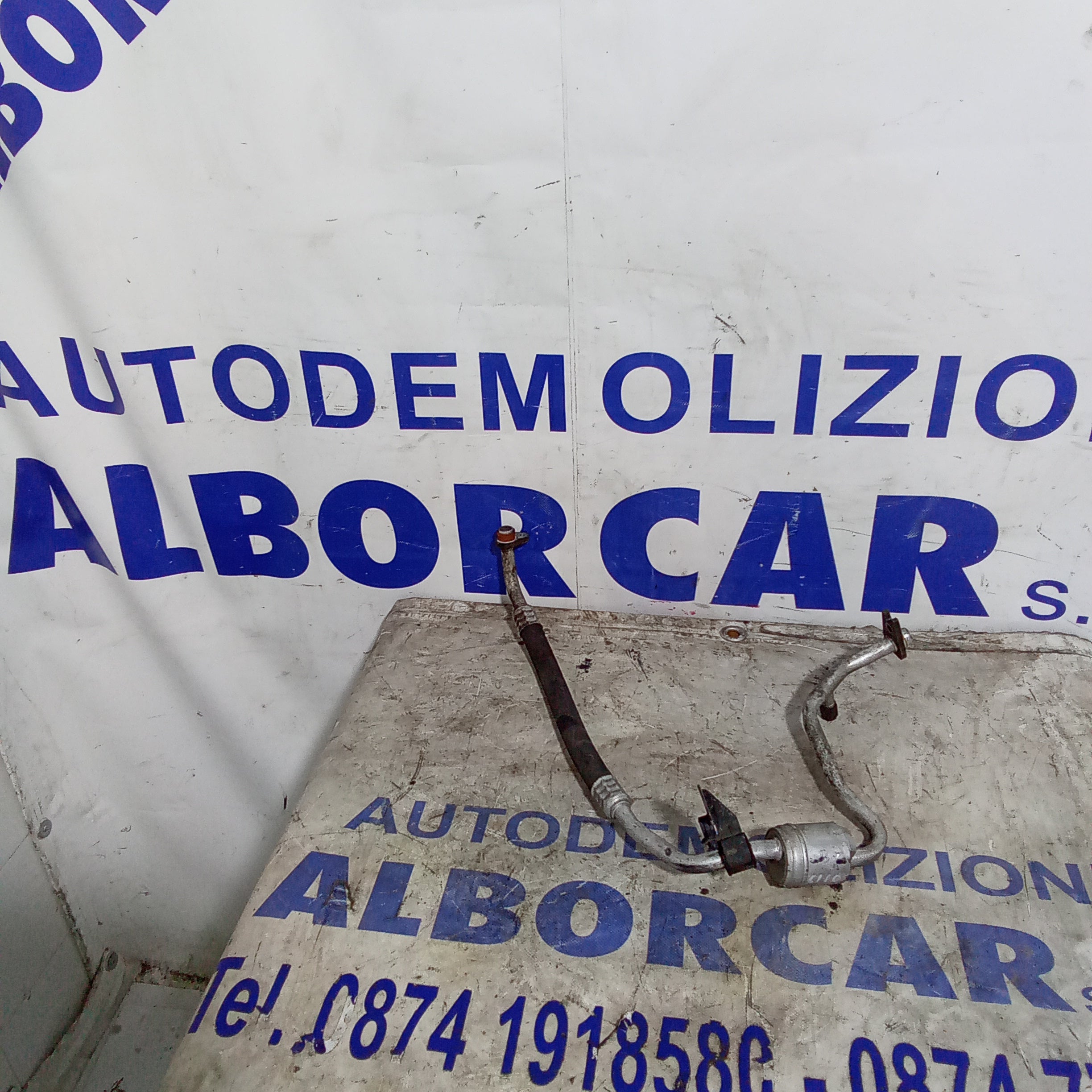 Tubo aire acondicionado Renault Clio 1.2 gasolina año 2002