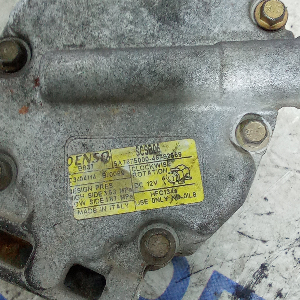Alternador Fiat Punto 1.2 gasolina año 2000