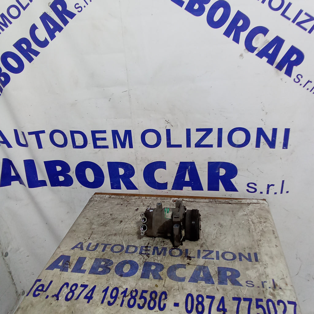 Compresor aire acondicionado Renault Clio 1.2 gasolina año 2002