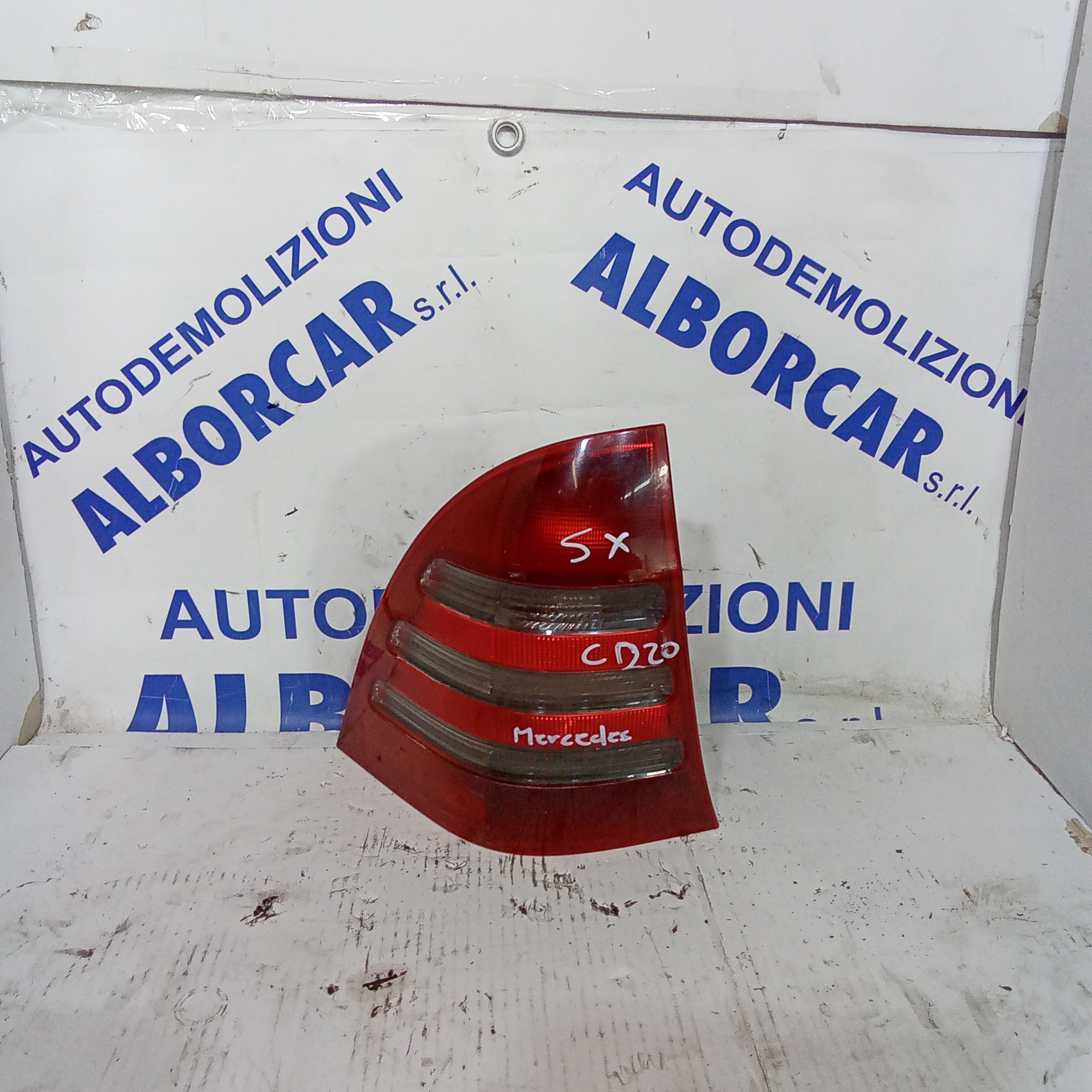 Fanale stop pisteriore sinistro mercedes C220 anno 2002