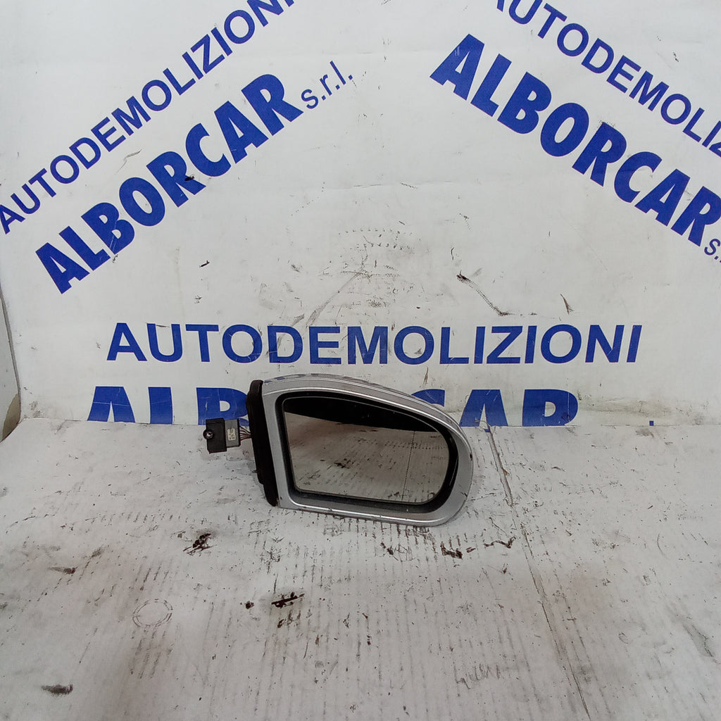 Specchietto retrovisore destro mercedes C220 anno 2002