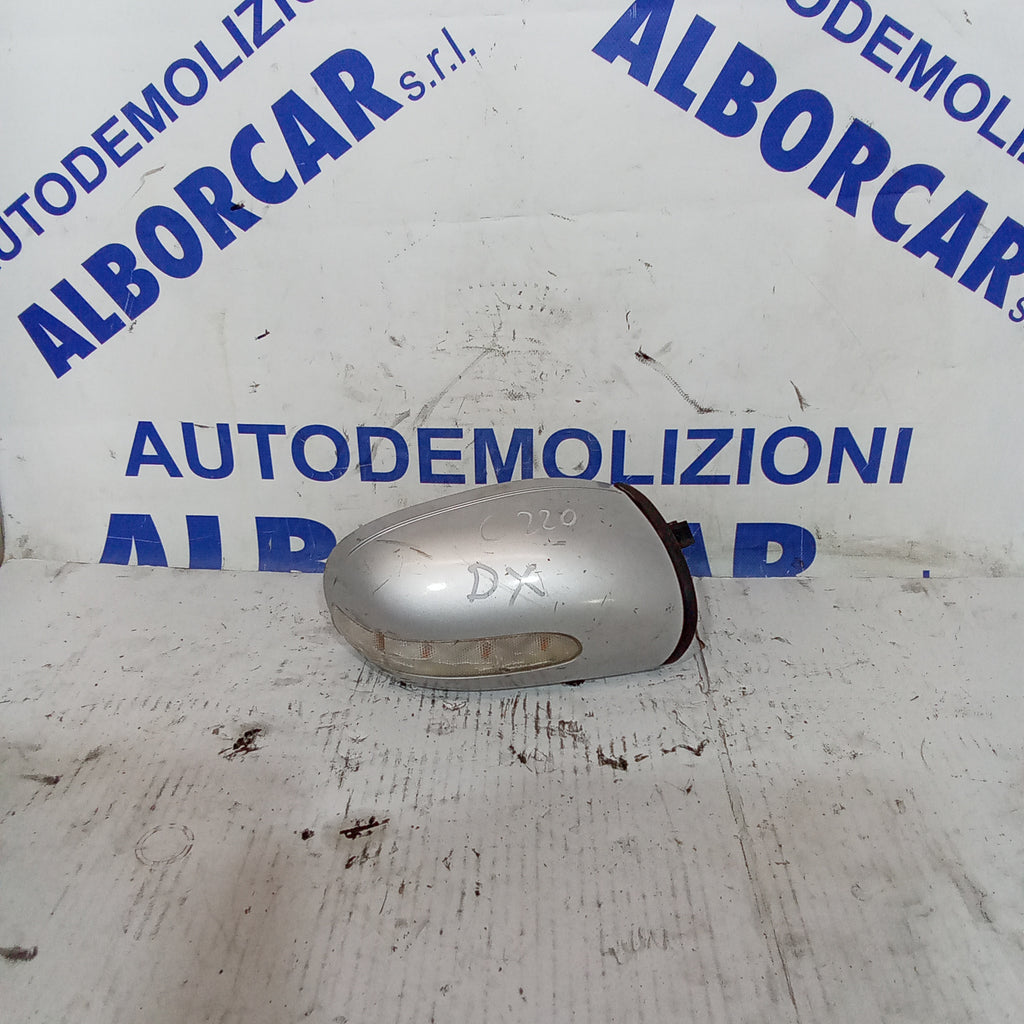 Specchietto retrovisore destro mercedes C220 anno 2002