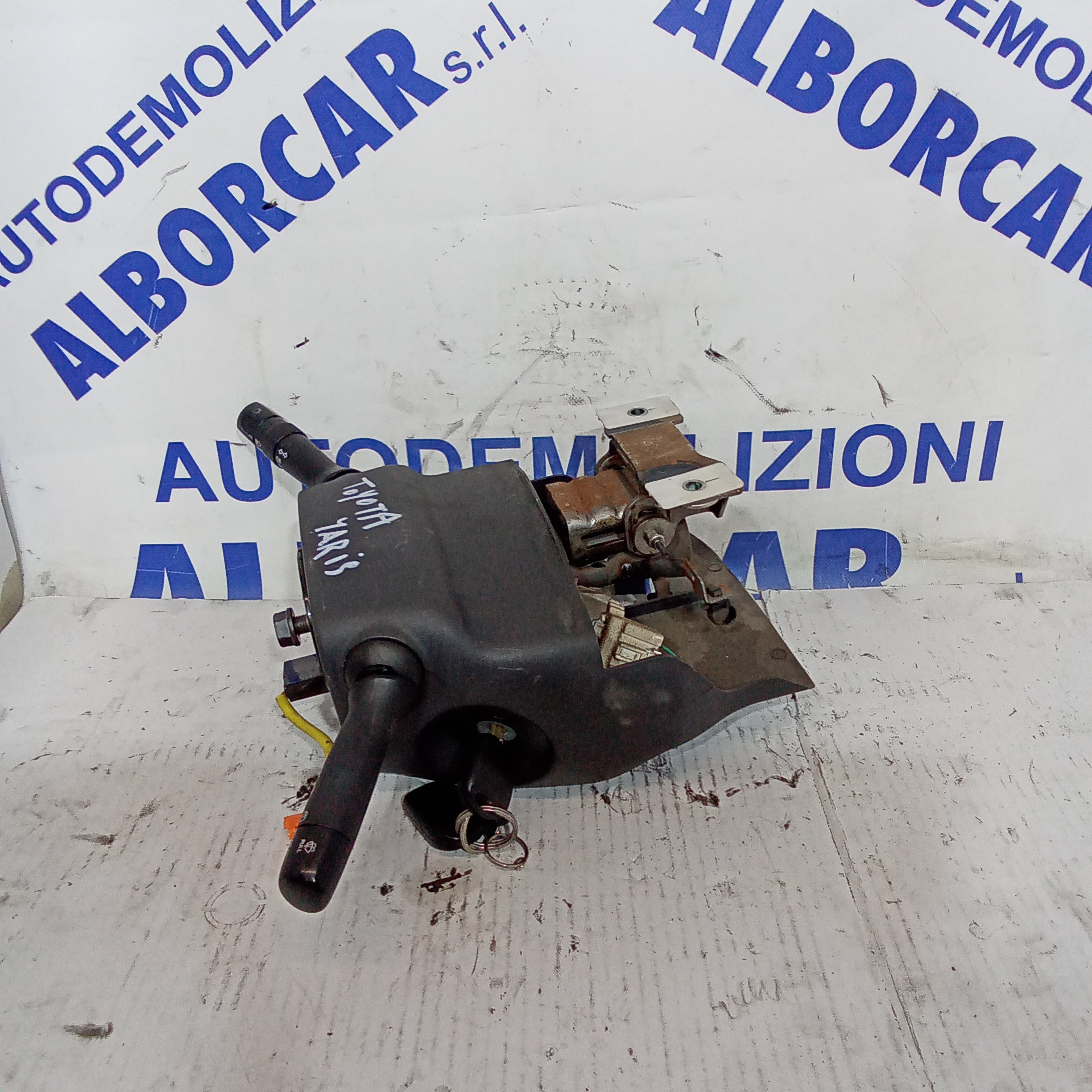 Canna piantone devioluci toyota yaris 1.4dci anno 2007
