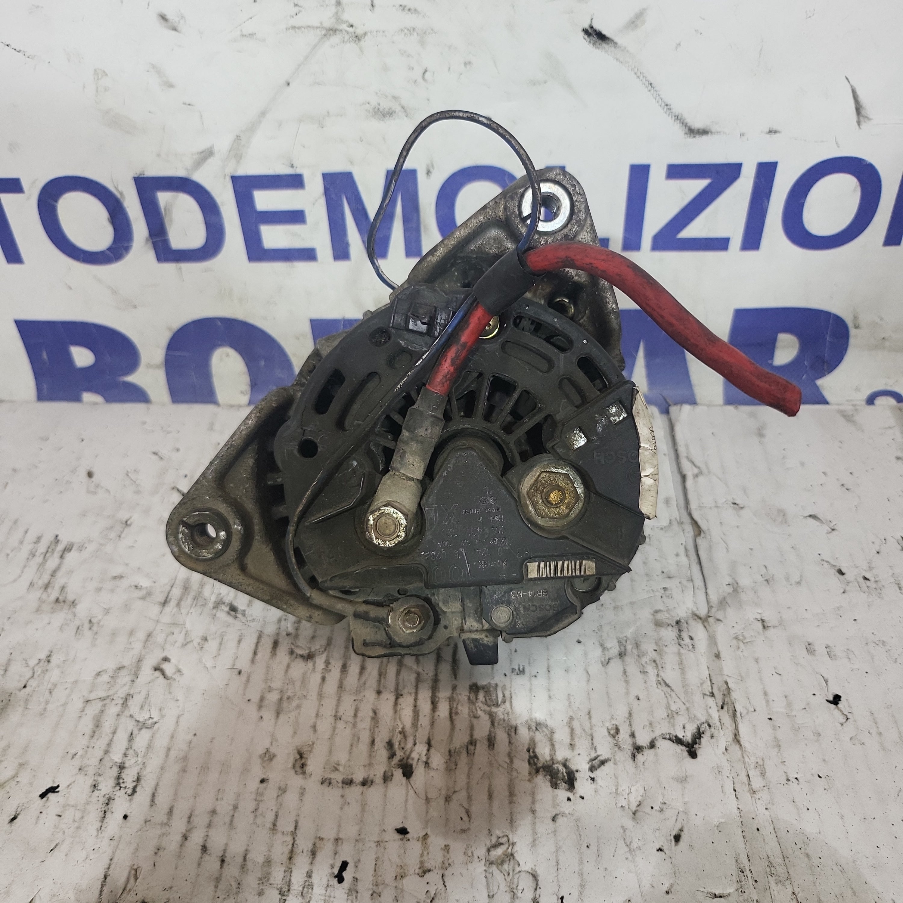 Alternatore opel corsa 1.0 benzina codice 24437120