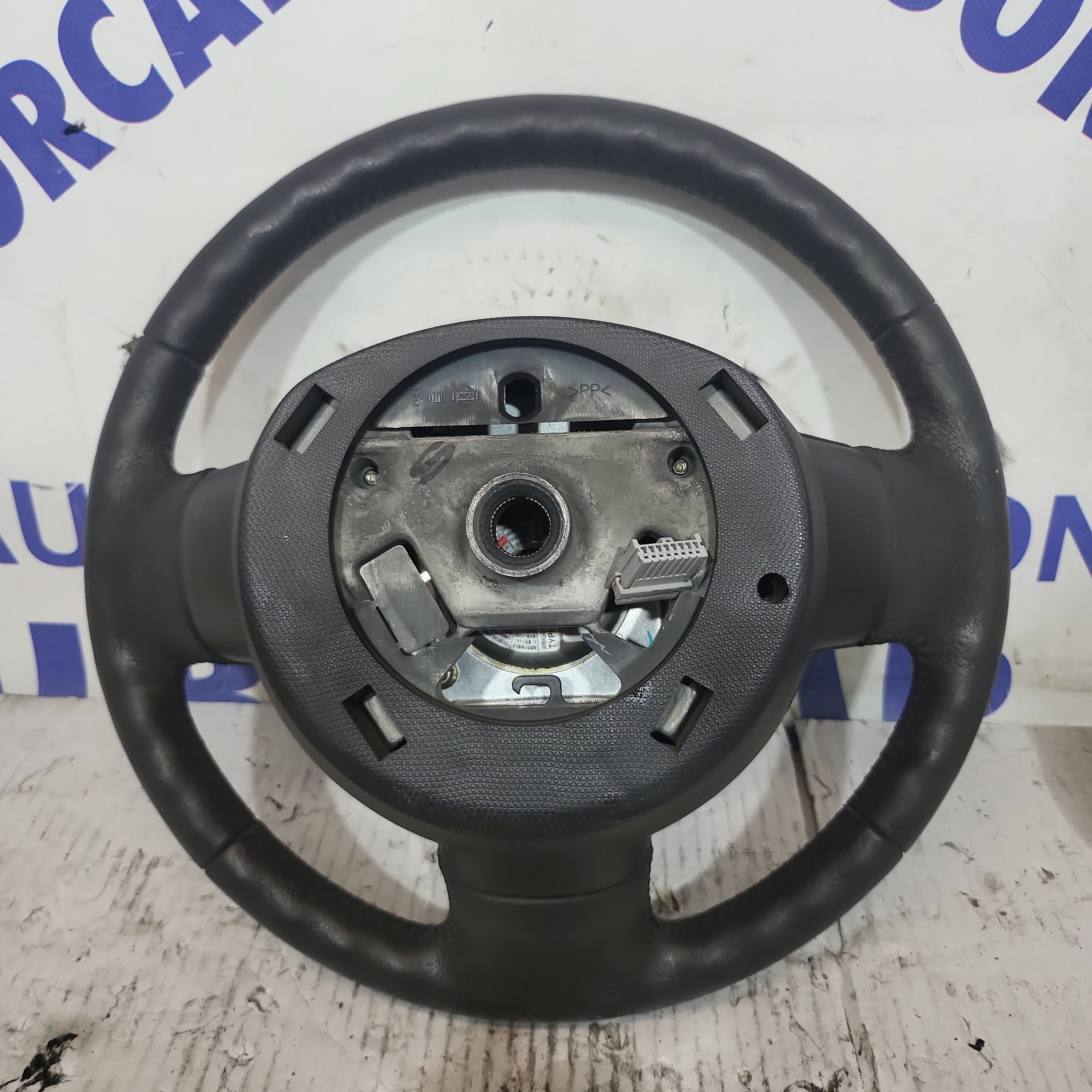 Volante nissan micra 2005