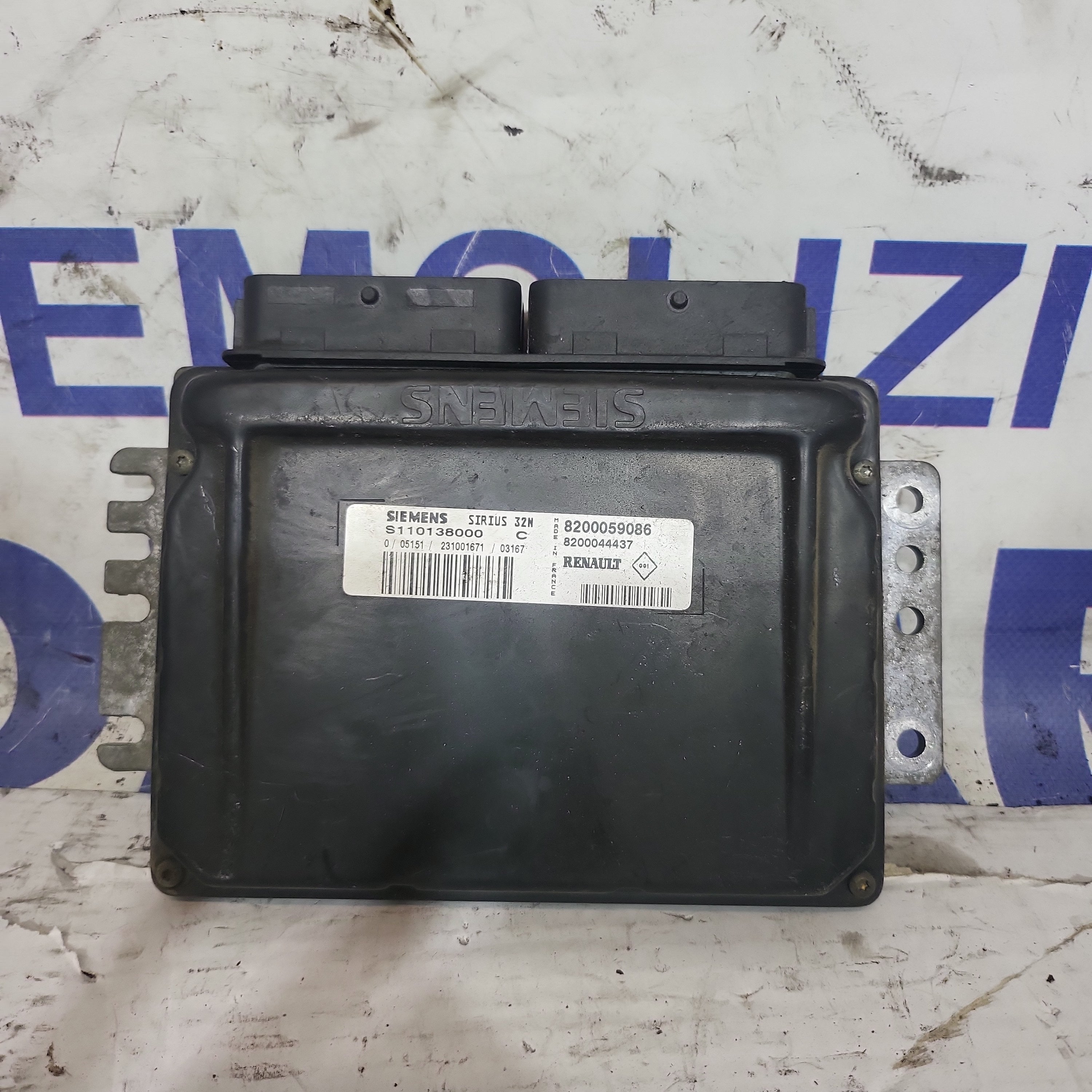 Centralina motore renault scenic 1.6 benzina cod: 8200059086