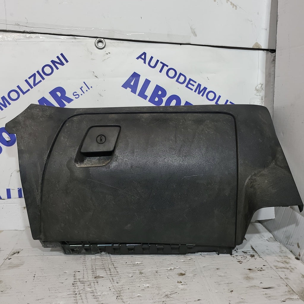 Cajón portaobjetos Fiat Doblò 1.6