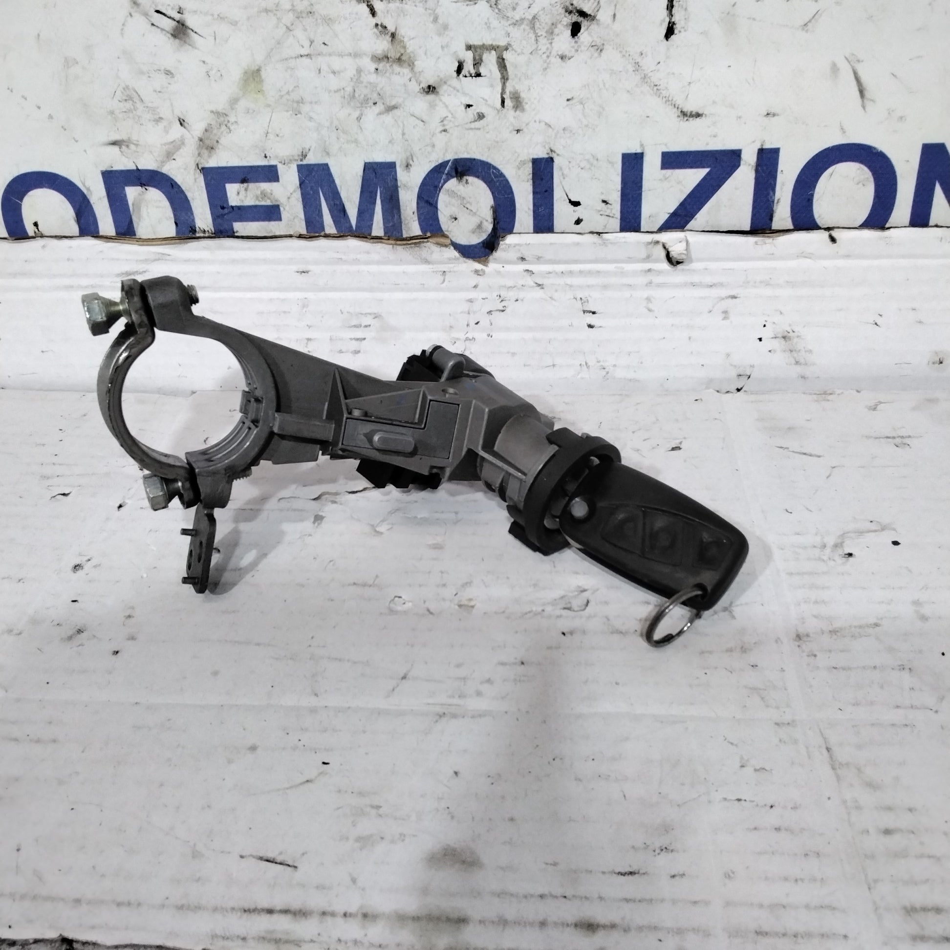 Blocco accensione grande punto 1.3