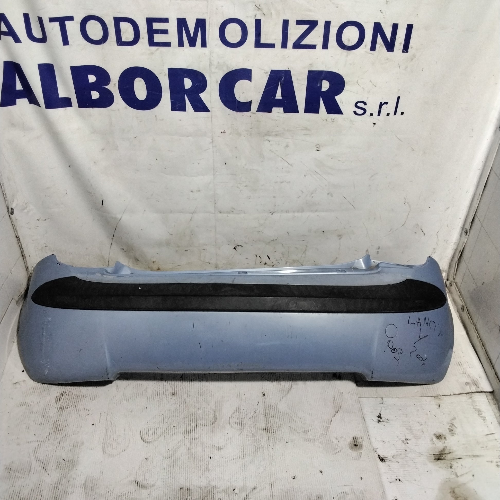 Paraurti posteriore lancia y 2004