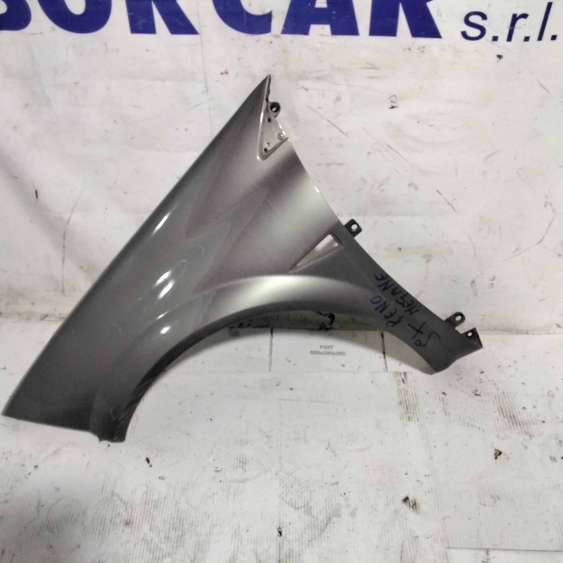 Parafango/fianchetto sinistro renault megane