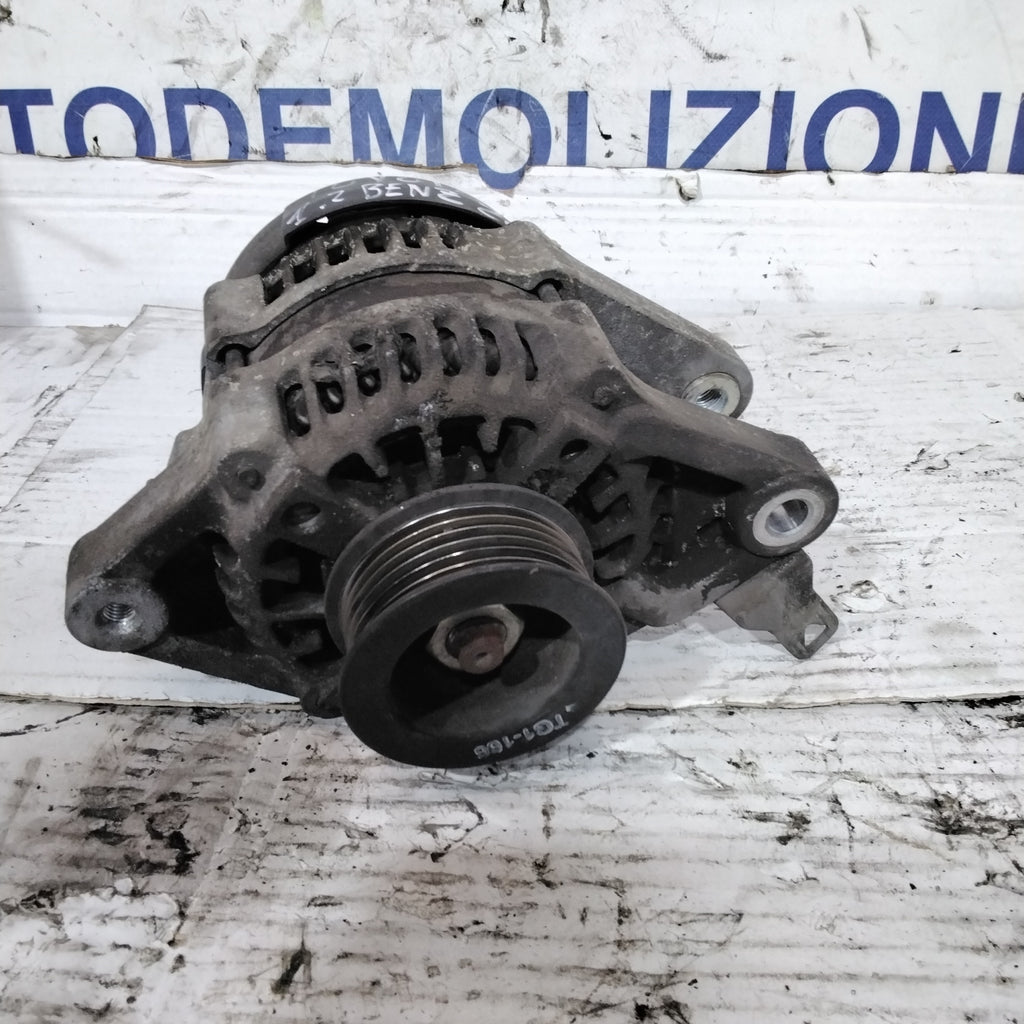 Alternatore toyota yaris 1.2 benzina