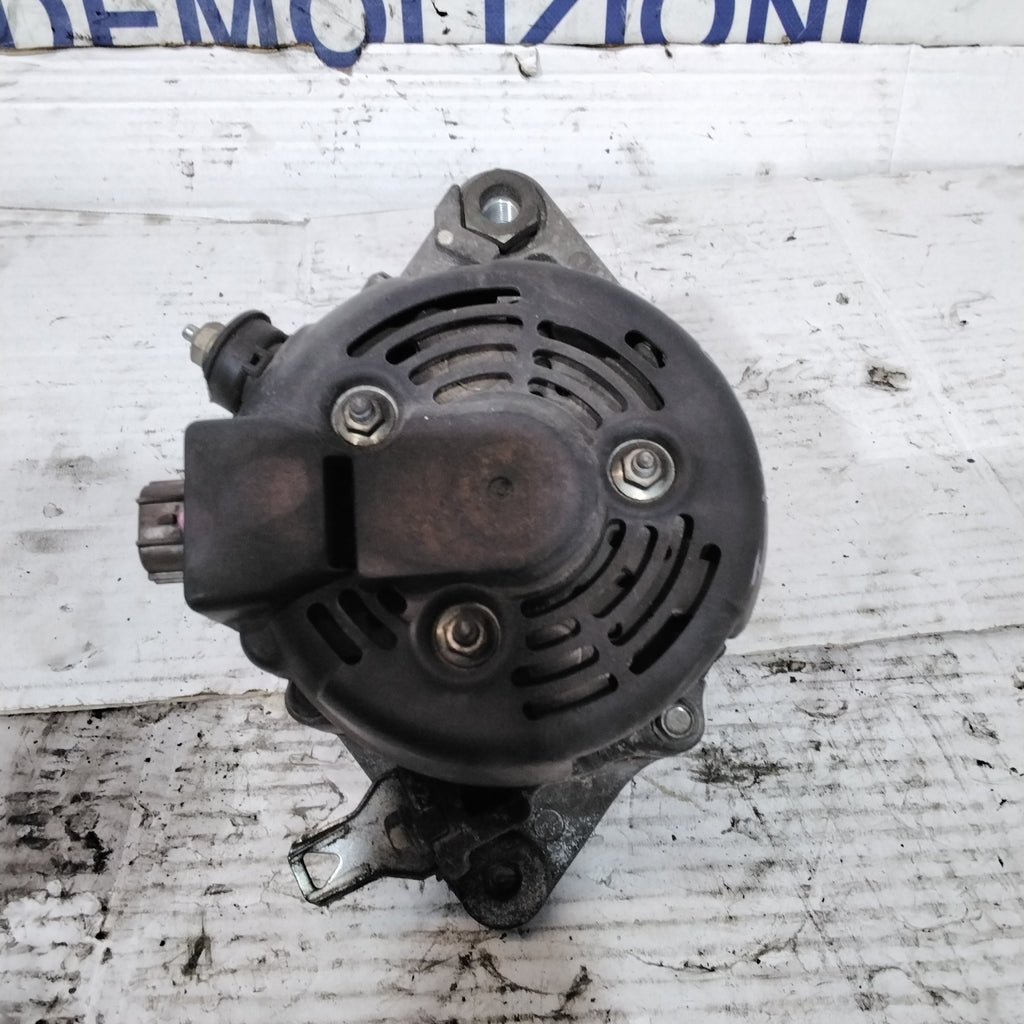 Alternatore toyota yaris 1.2 benzina