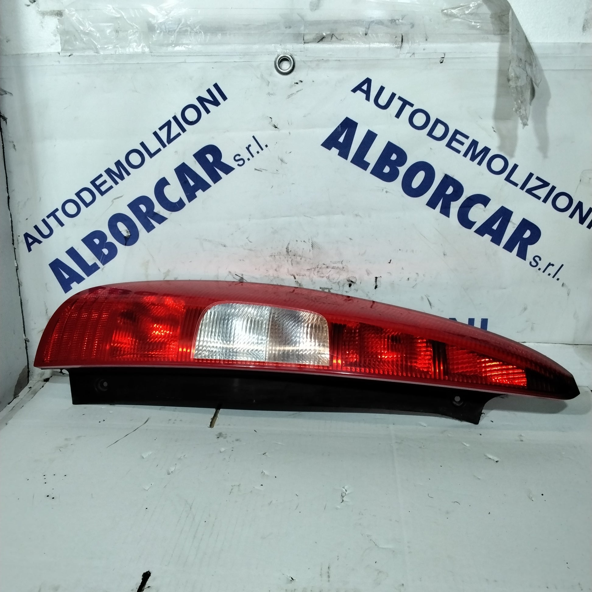 Fanale/stop sinistro mitsubishi colt 2006
