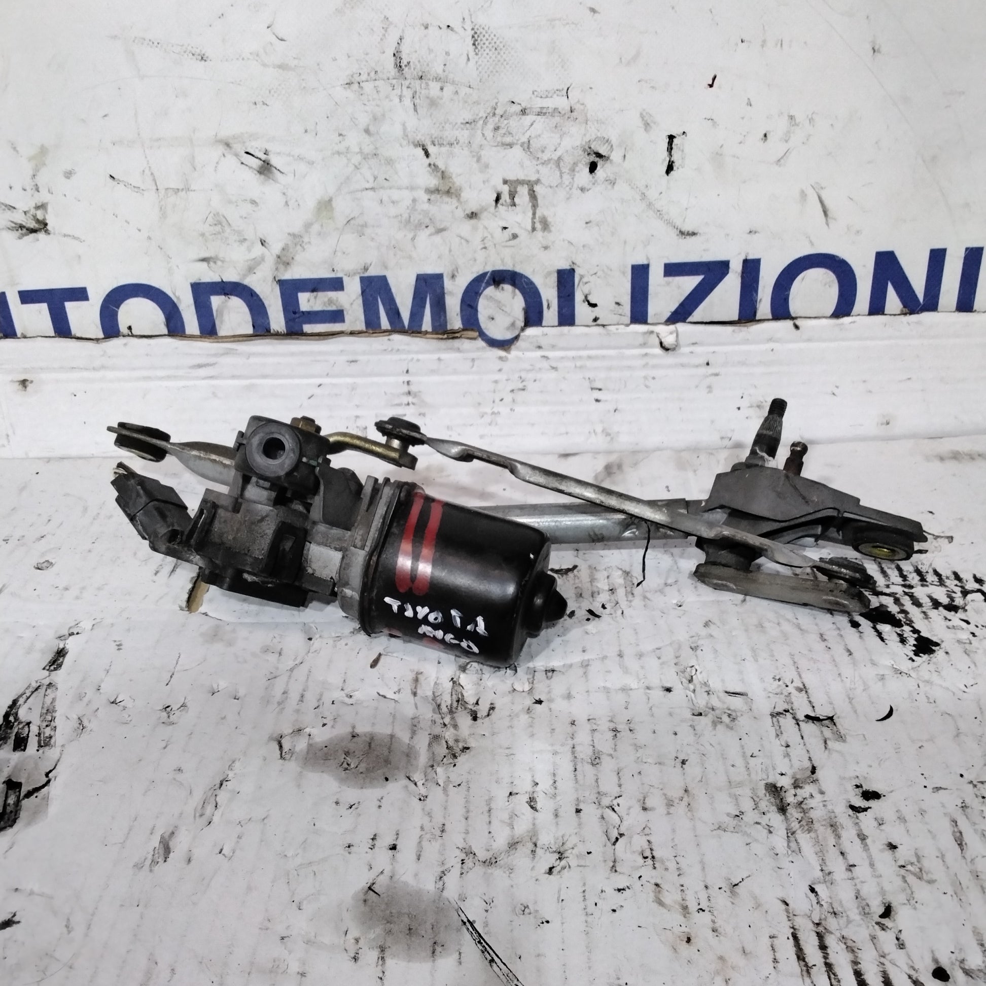 Wiper motor Toyota Aygo 2007