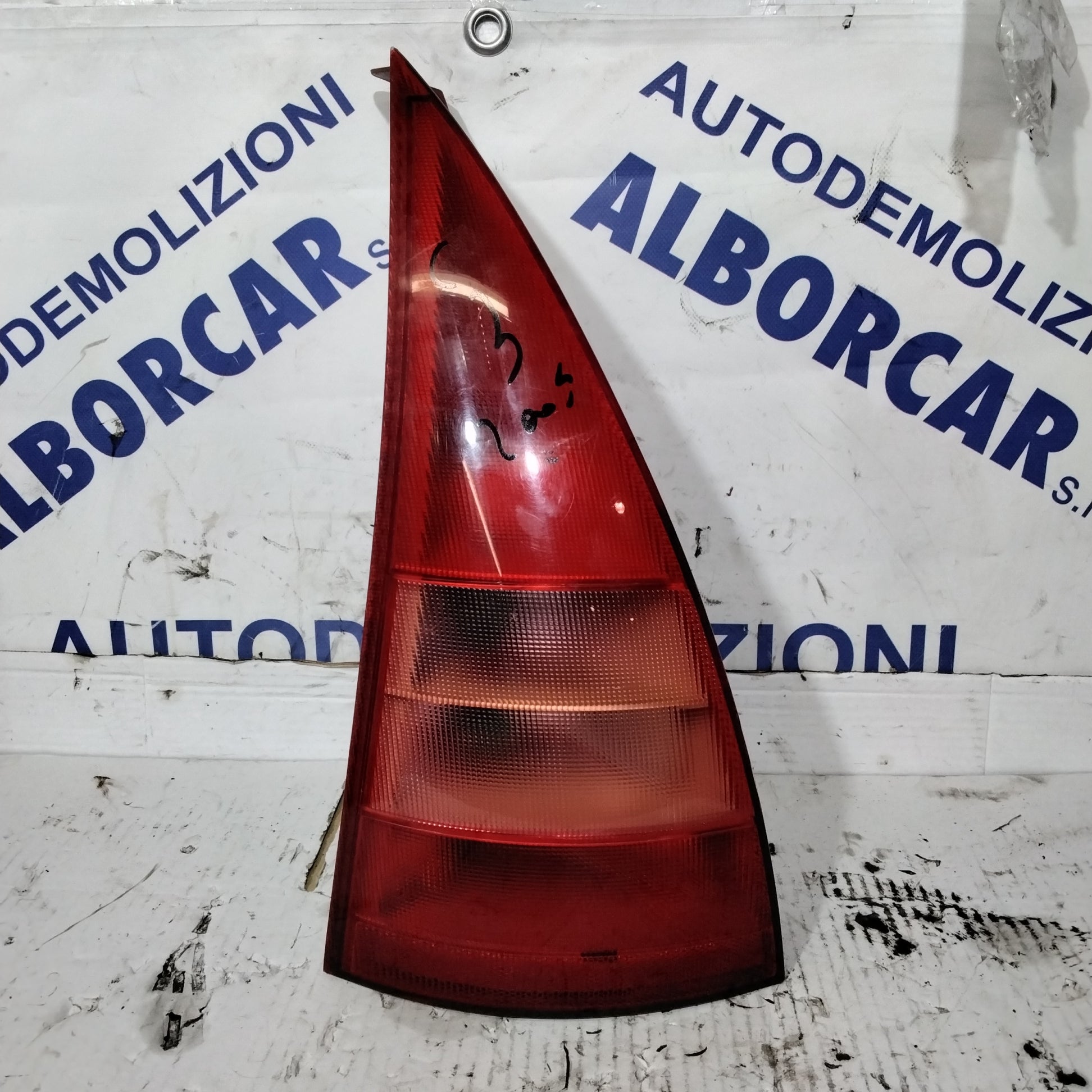 Faro/stop izquierdo Citroën C3 año 2005