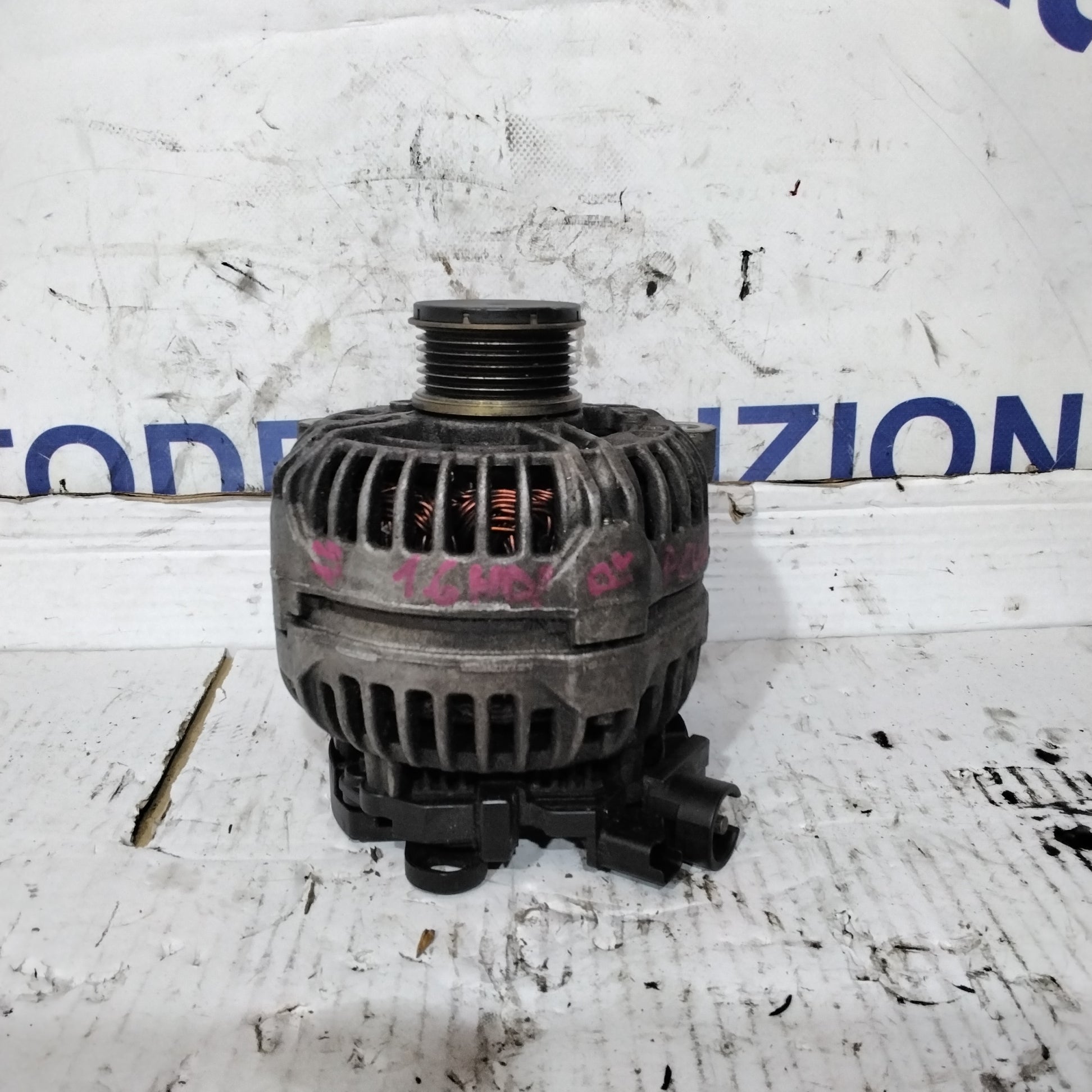 Alternator Peugeot 206 1.6 HDI