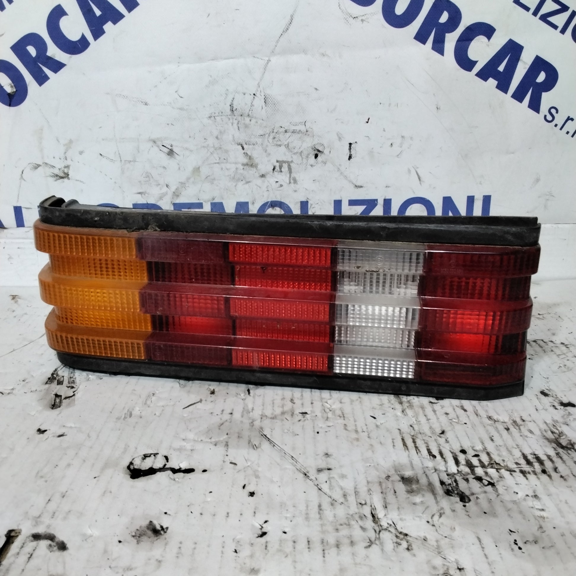 Fanale/stop sinistro mercedes 190 1990