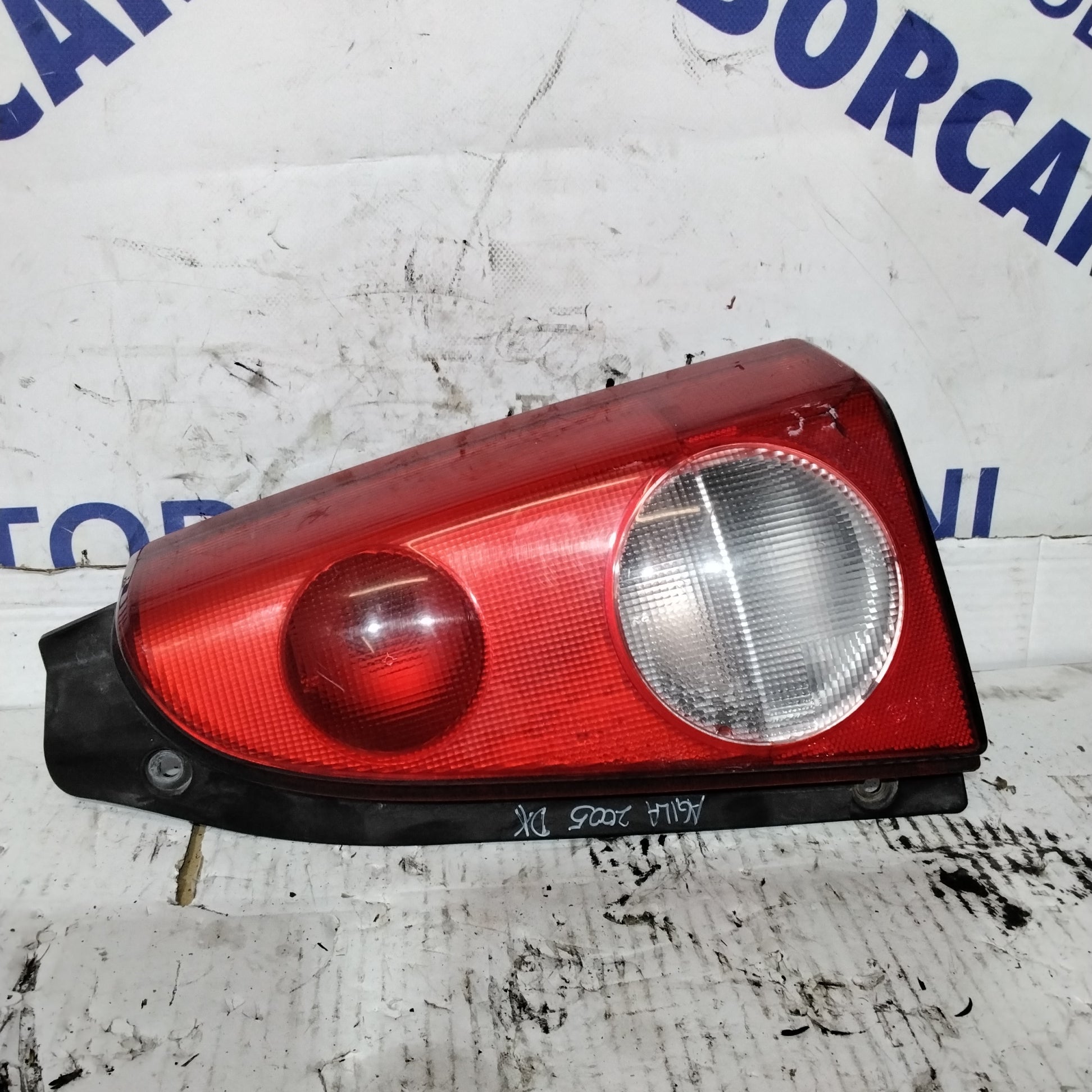 Fanale/stop destro opel agila 2005