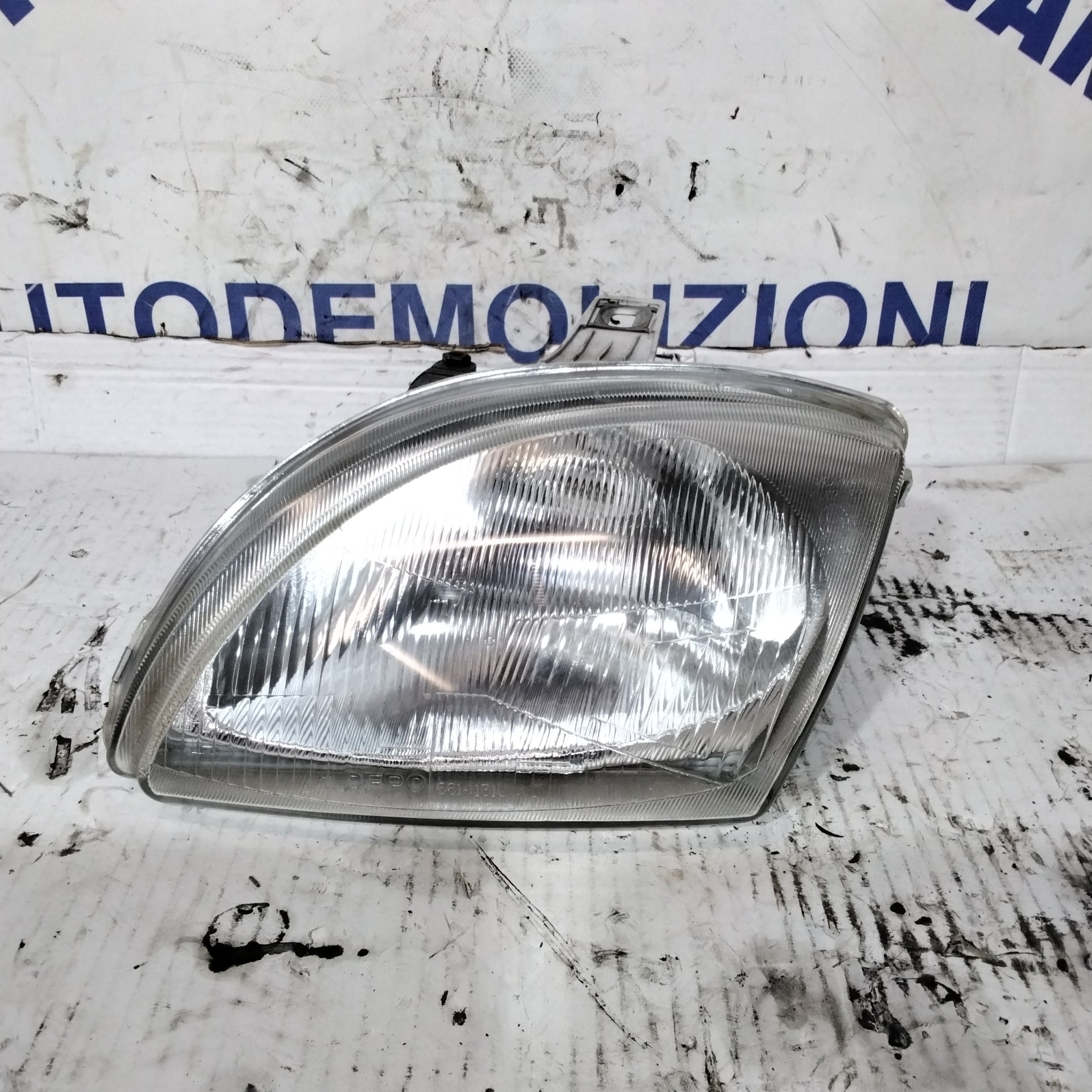 Fro/fanale sinistro fiat 600 2001