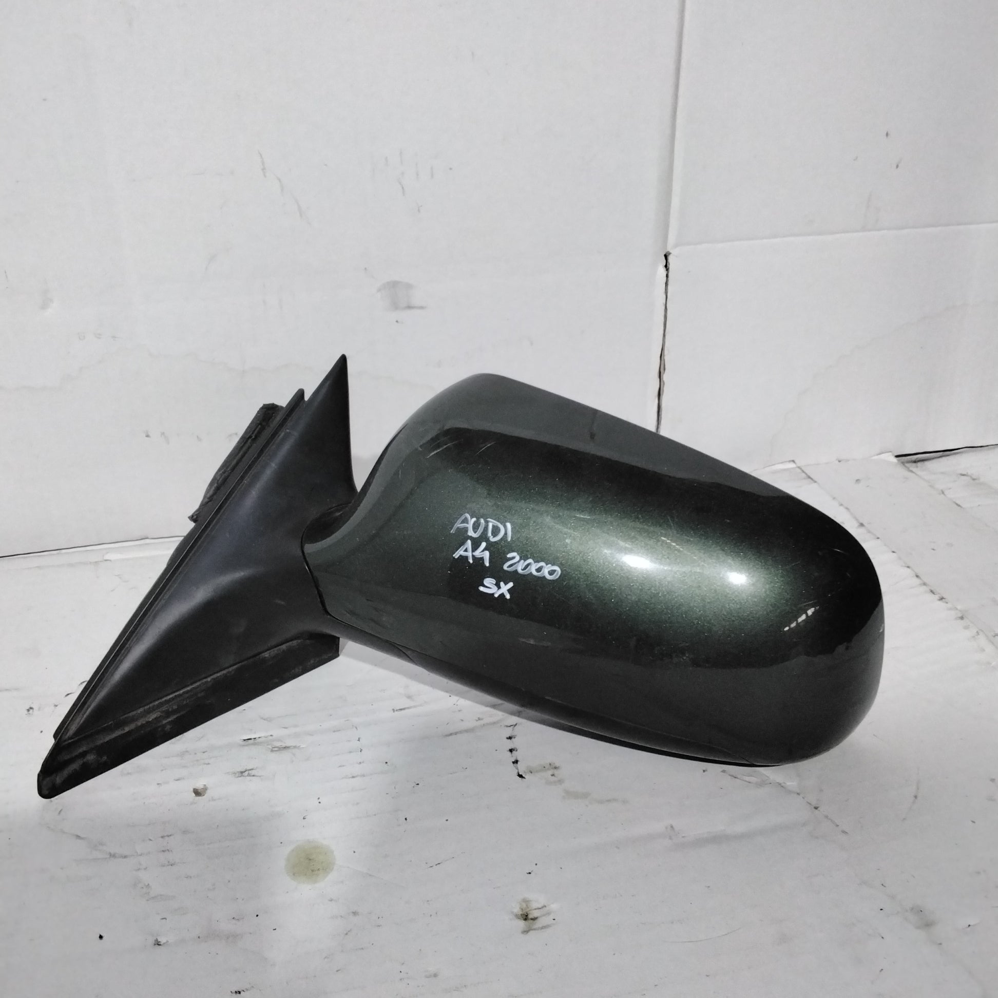 Left rearview mirror Audi A4 2000