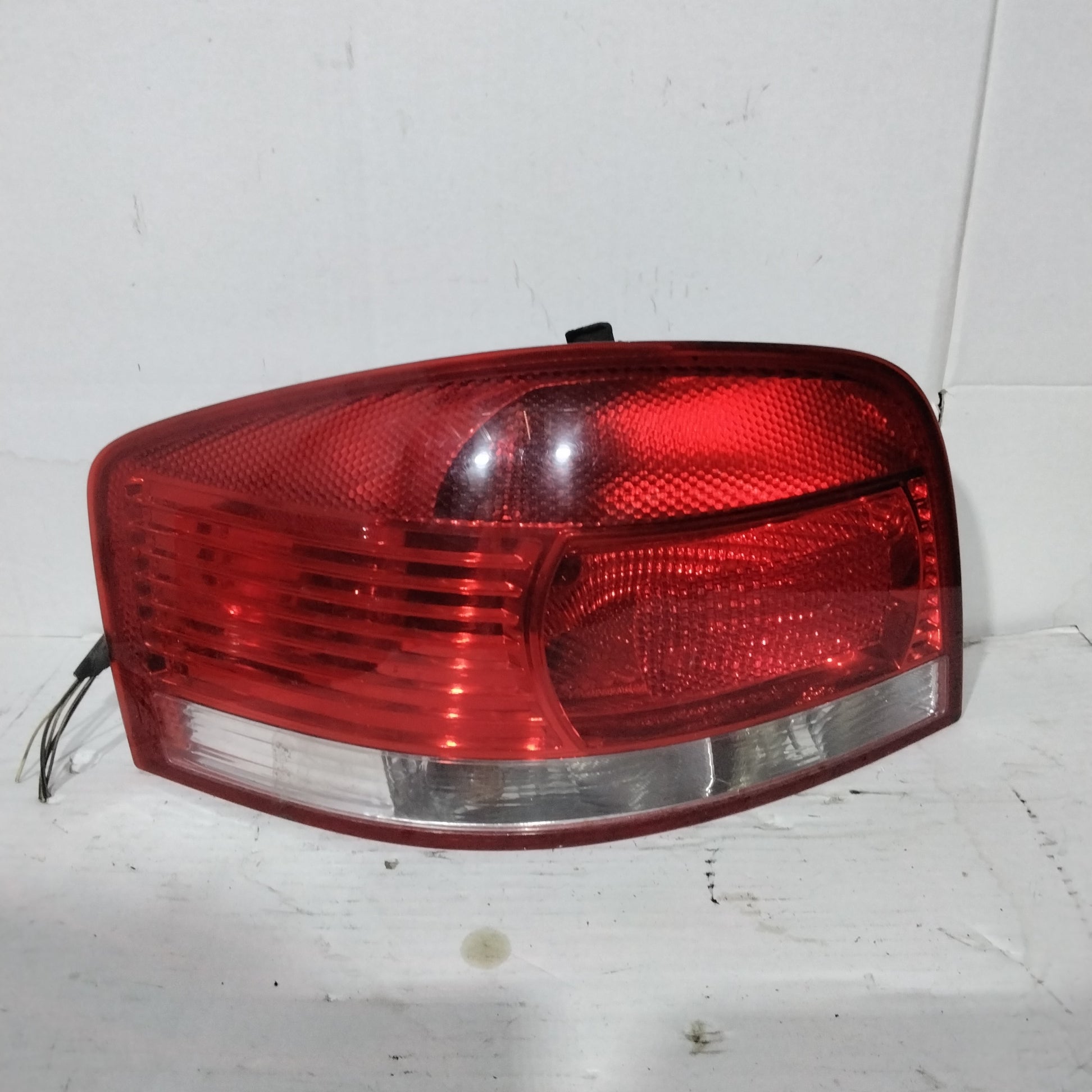 Piloto trasero izquierdo Audi A3 2008