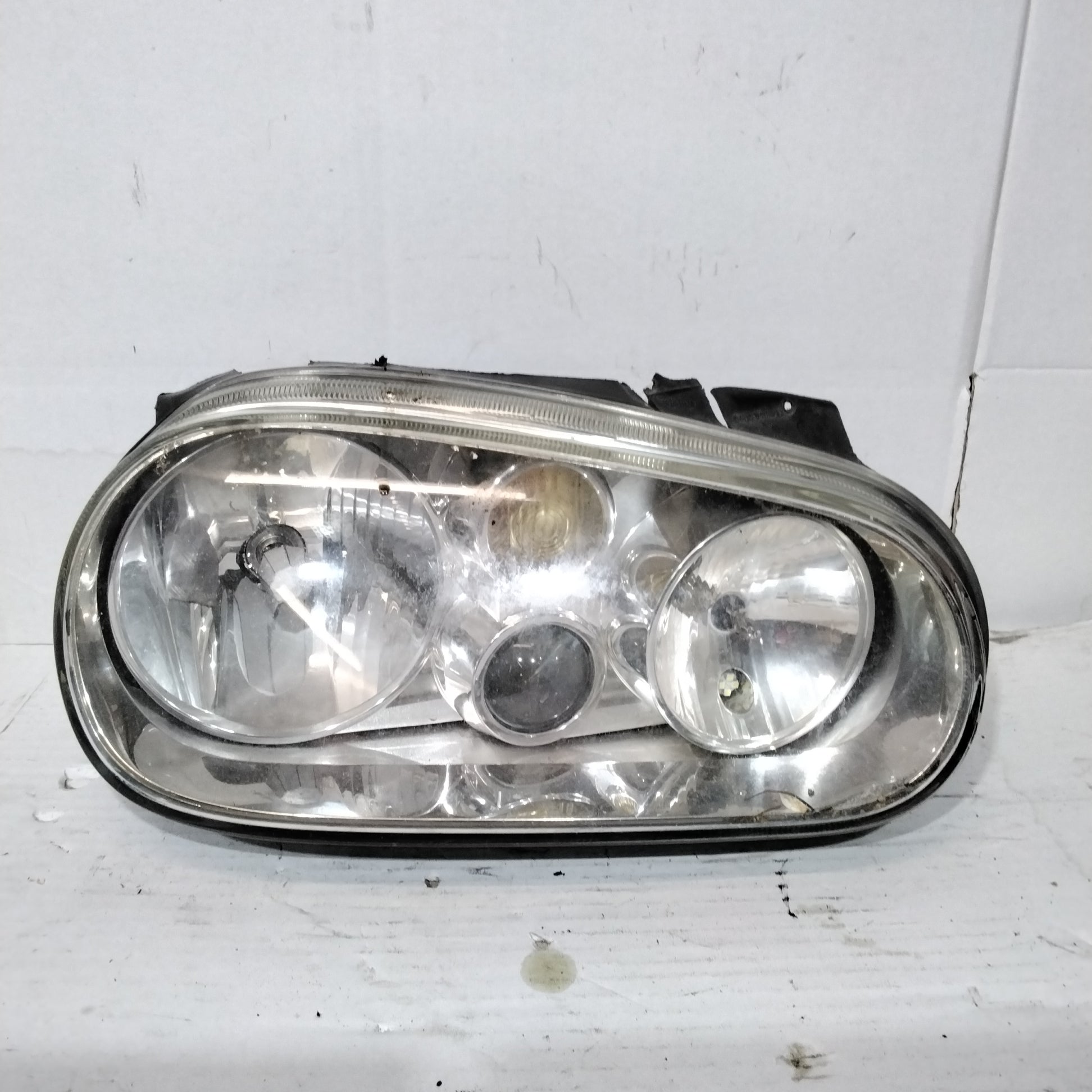 Faro/piloto derecho Golf 4 2003
