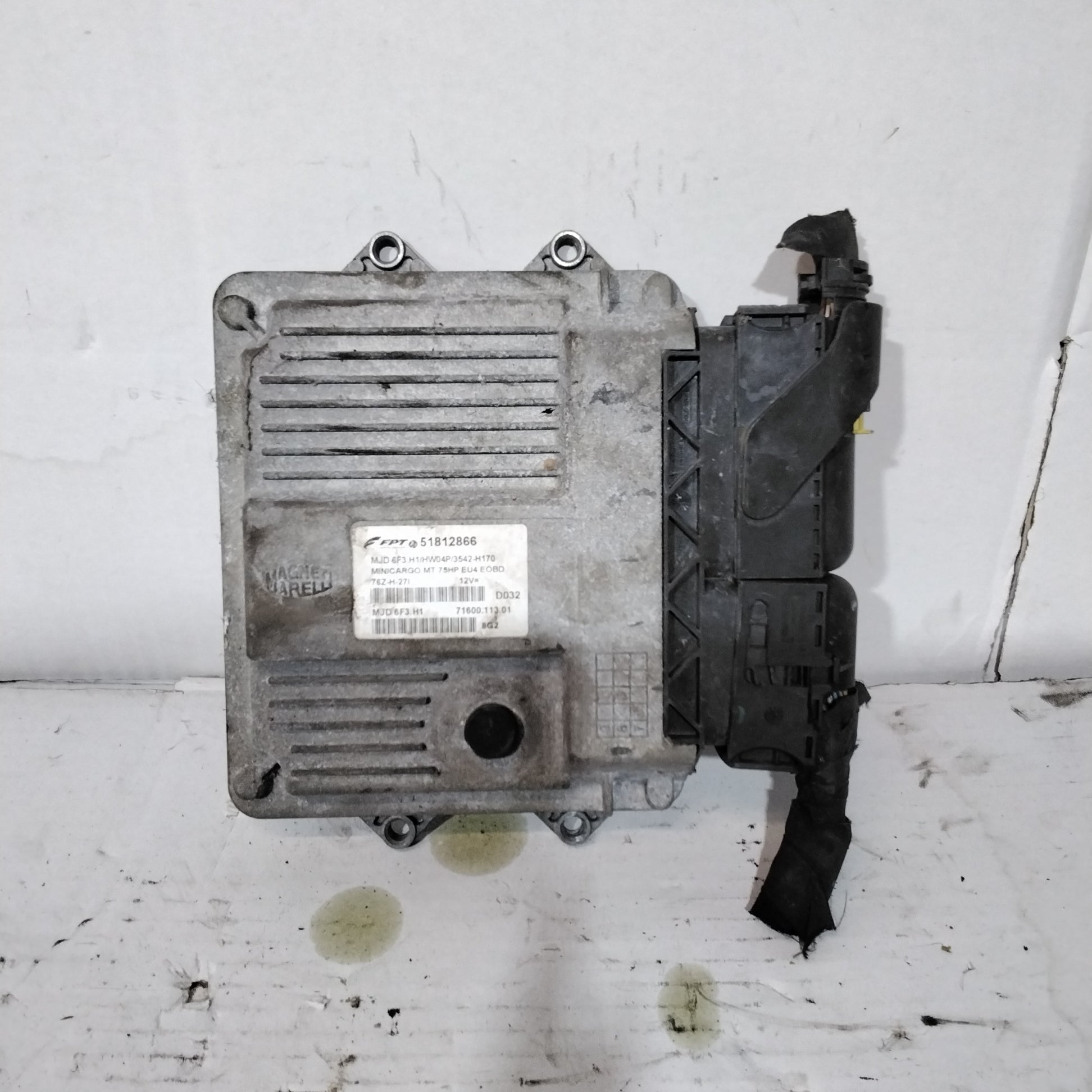 Centralina motore fiat fiorino 1.3 mjt cod:51812866