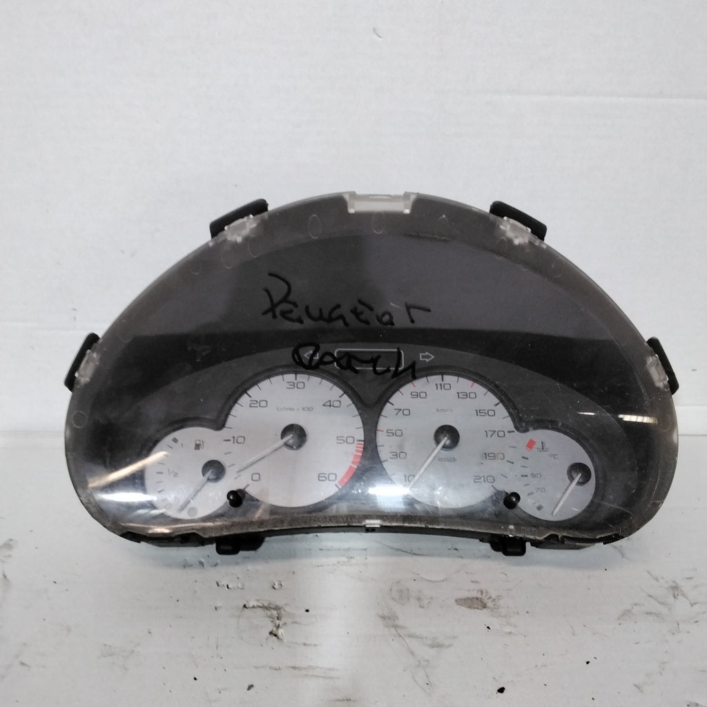 Quadro strumenti/ contachilometri peugeot ranch codice 9652246380