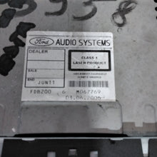 Carica l&#39;immagine nel visualizzatore di Gallery, Stereo ford fiesta 2006

