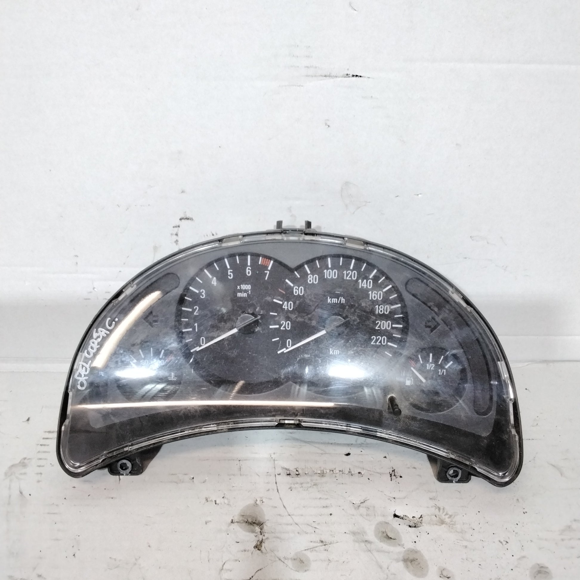 Odometer Opel Corsa C