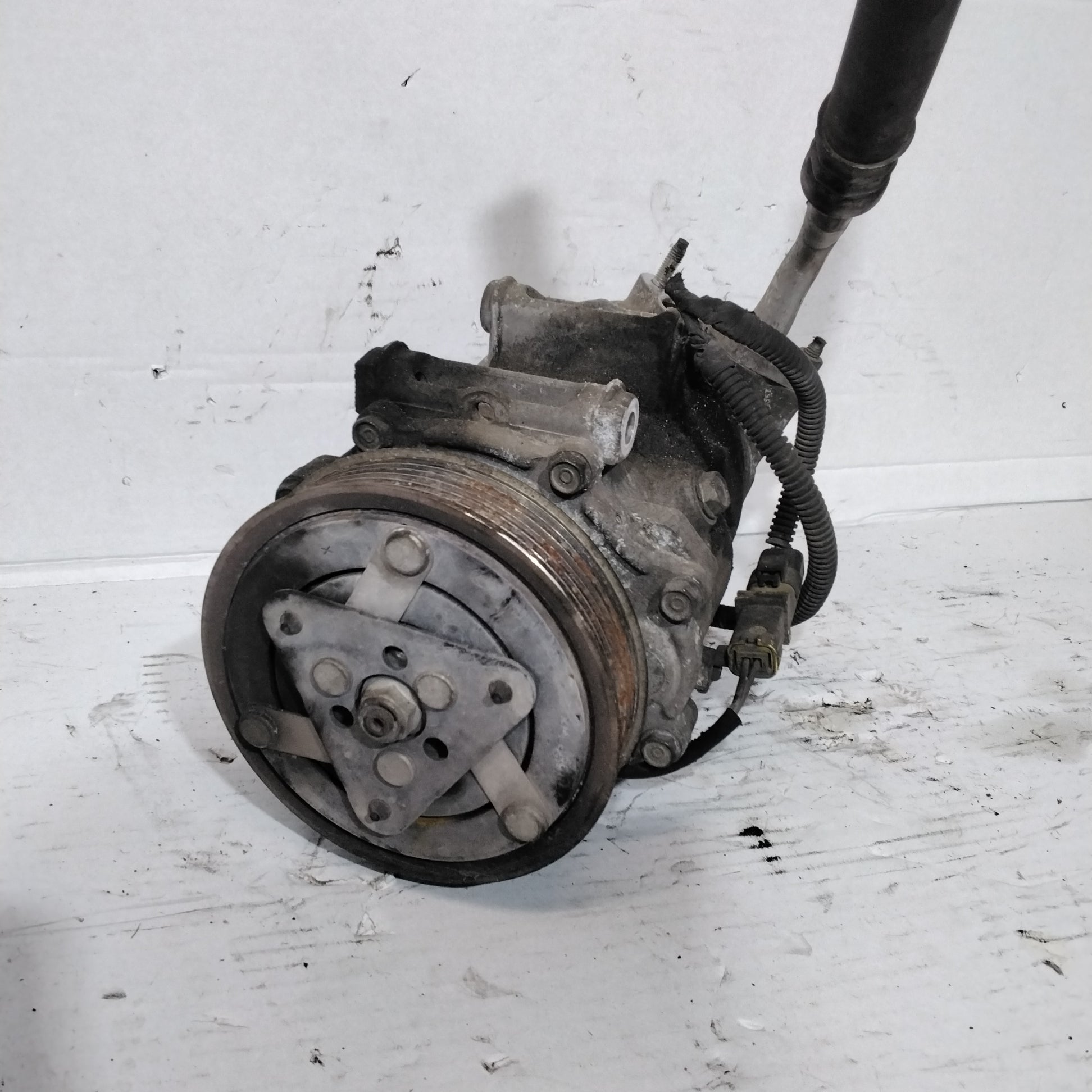 Compresor aire acondicionado Citroën C4 1.6 HDI