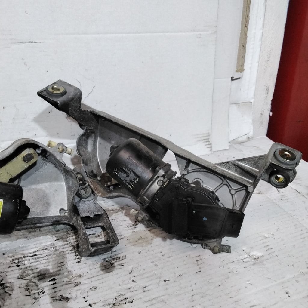 Motor de limpiaparabrisas delantero Audi A2