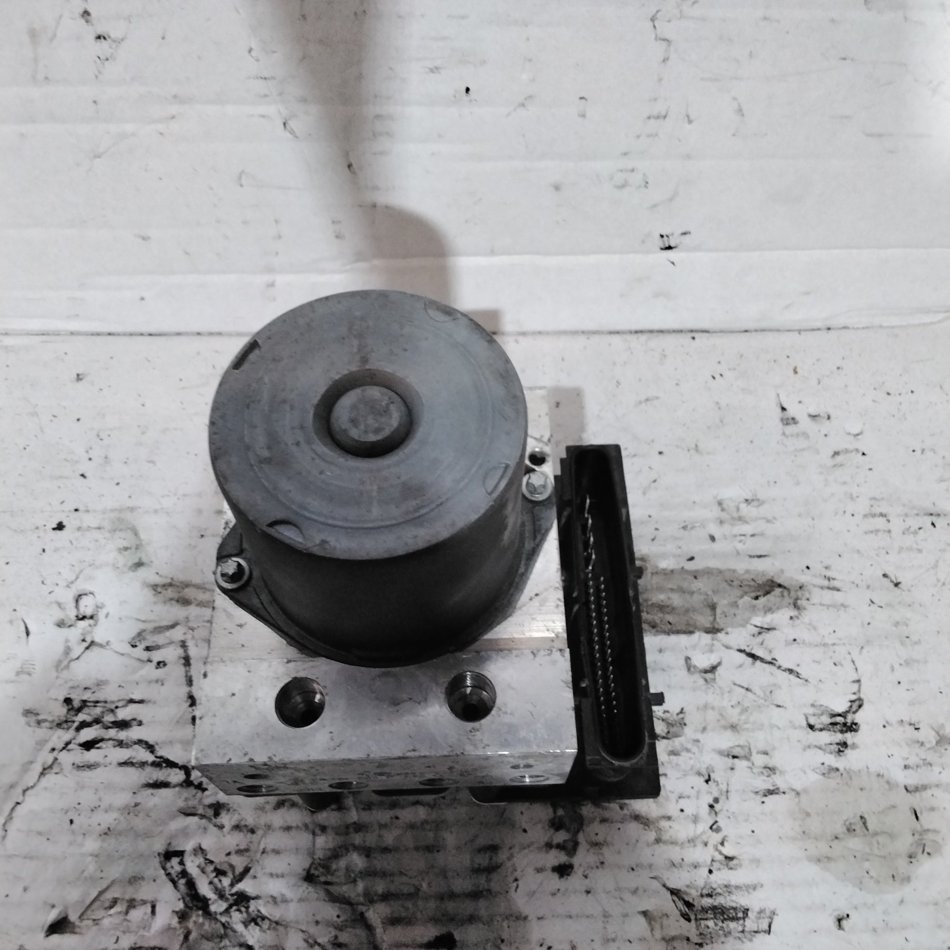 Mercedes A180 ABS pump code: 0265234043